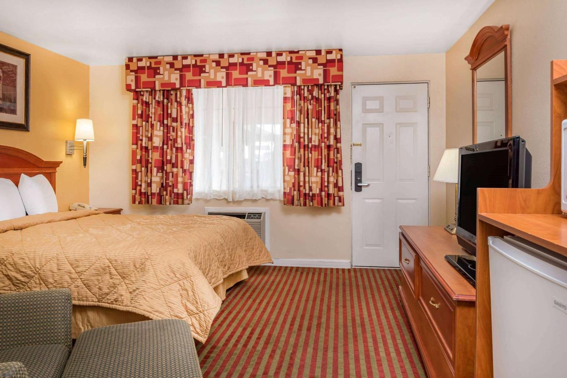 Travelodge by Wyndham Klamath Falls photo 4