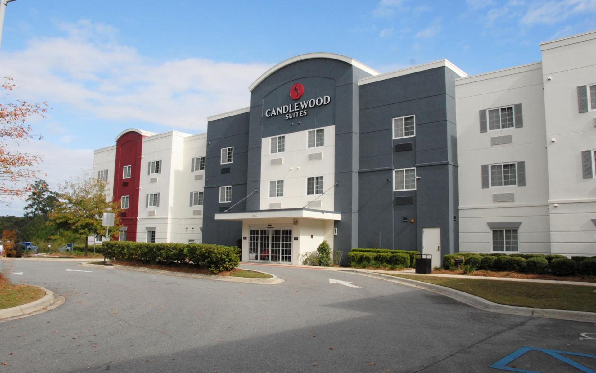 Candlewood Suites Tallahassee by IHG photo 1