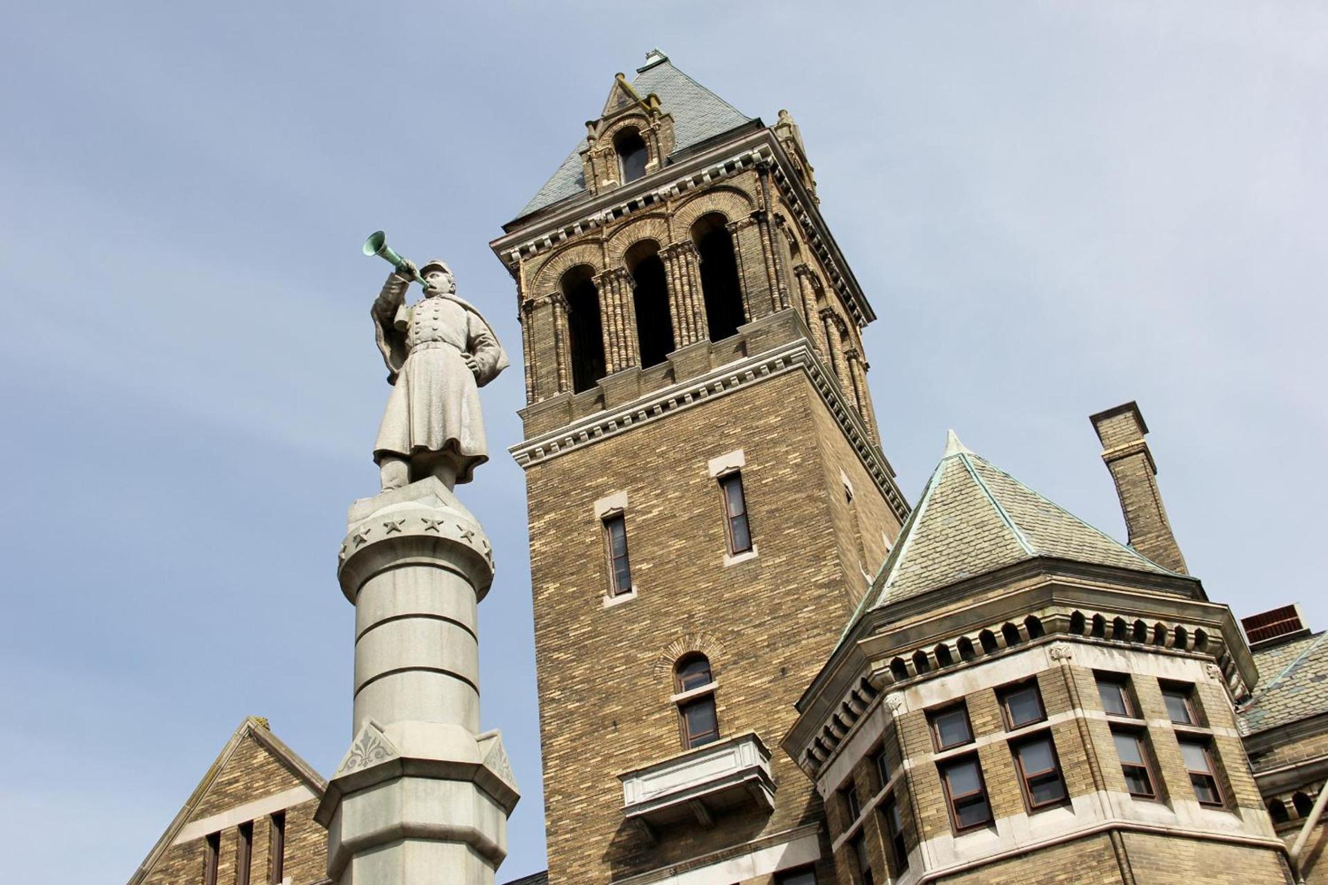 City Hall Grand Hotel — hotel in Williamsport