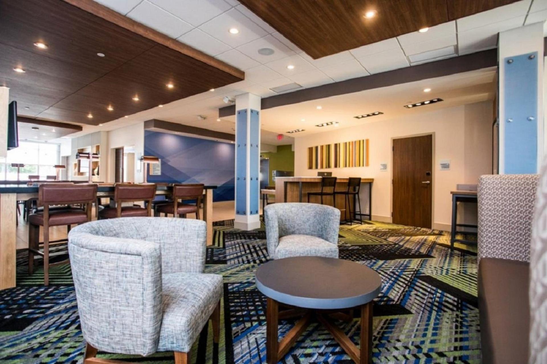 Holiday Inn Express & Suites Rehoboth Beach by IHG photo 60