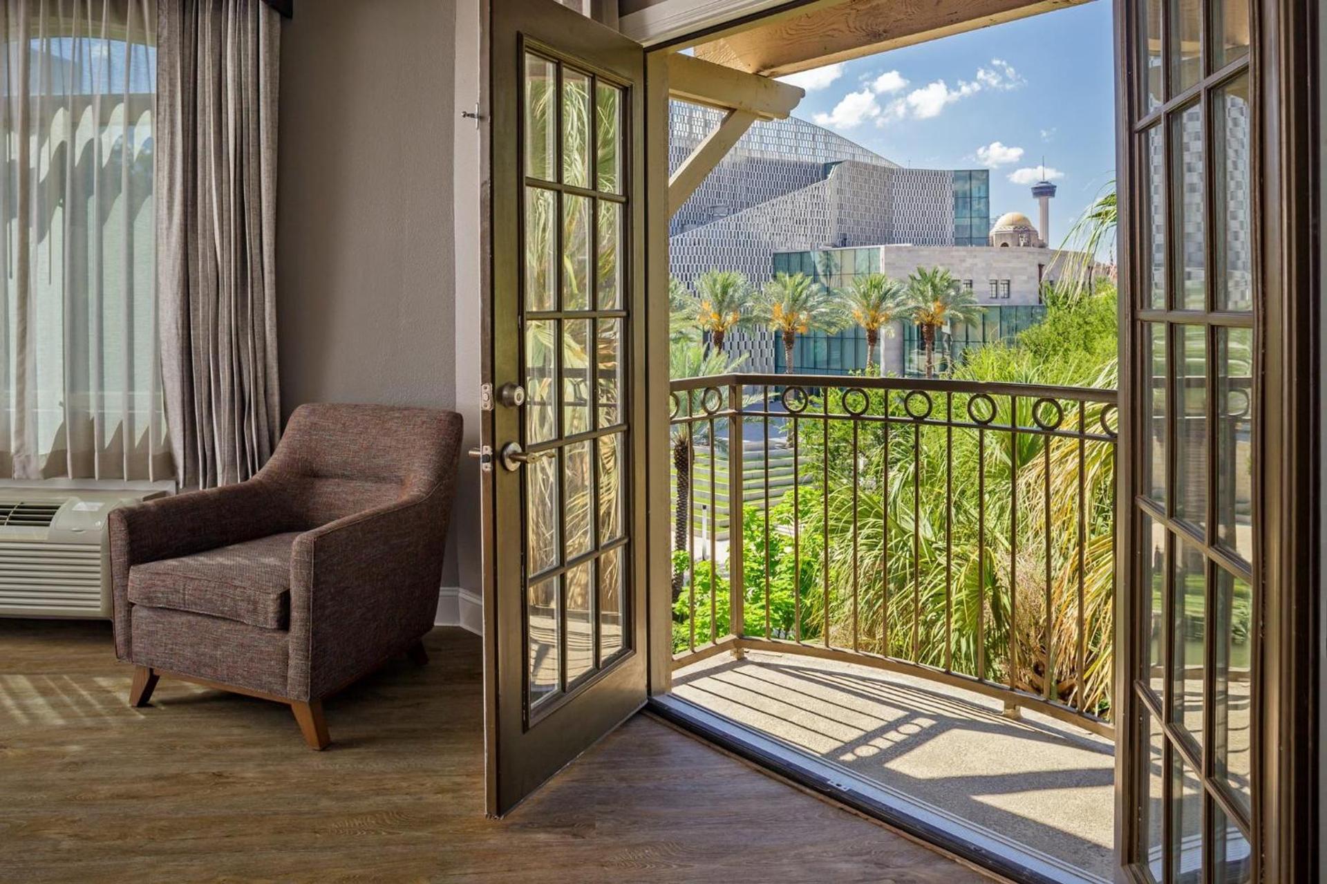 Hotel Indigo San Antonio Riverwalk by IHG photo 63