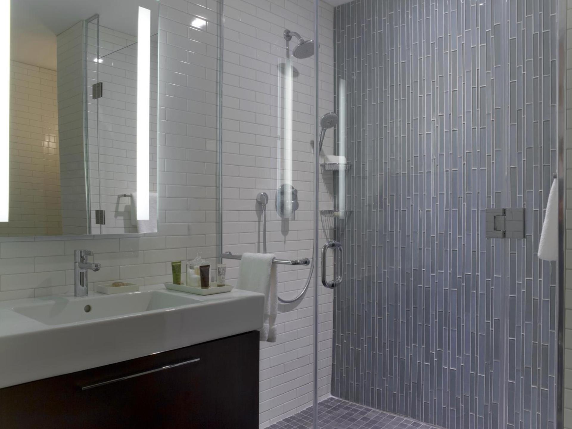 Lexington Plaza Hotel photo 27