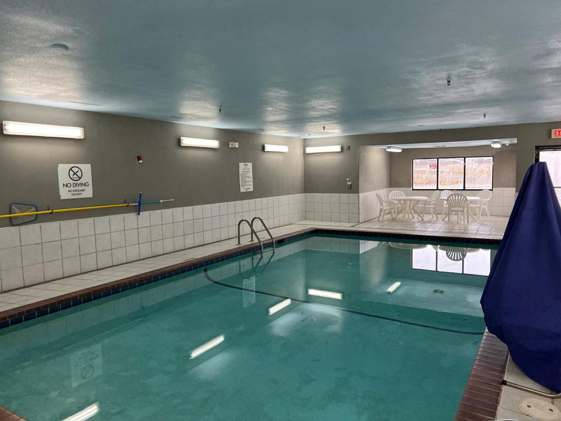 Quality Inn Des Moines North photo 34
