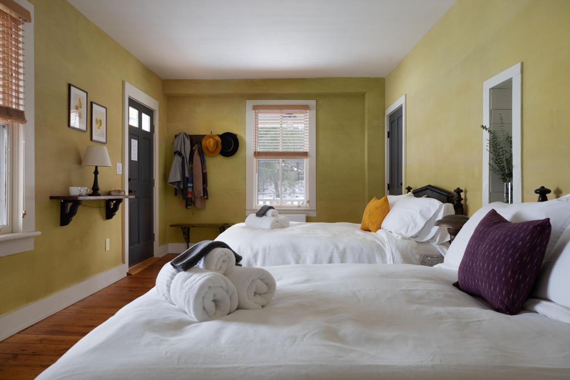 Howland House photo 22