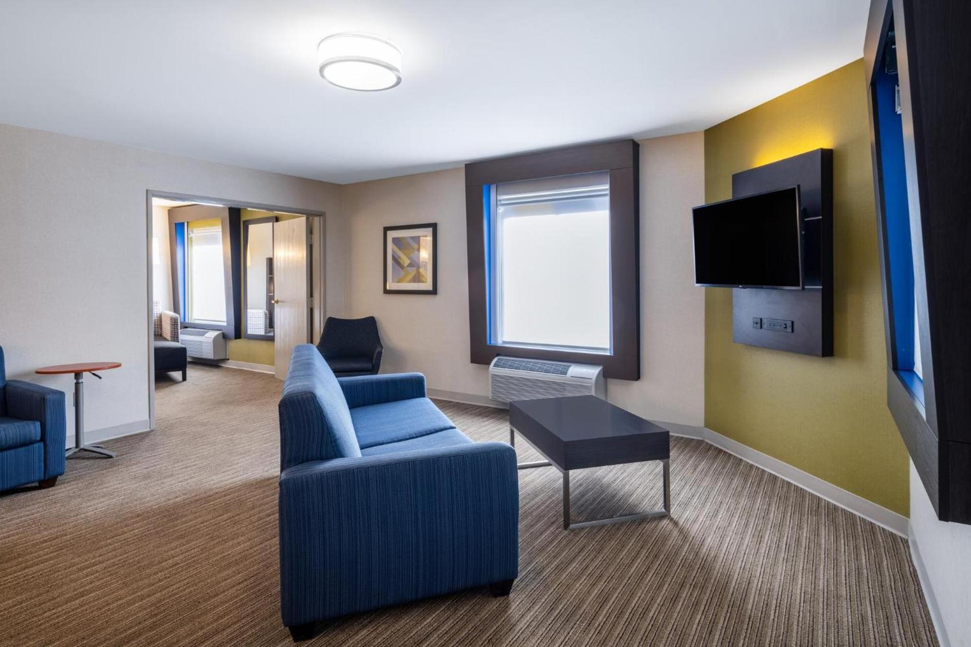 Holiday Inn Express Corydon by IHG photo 35