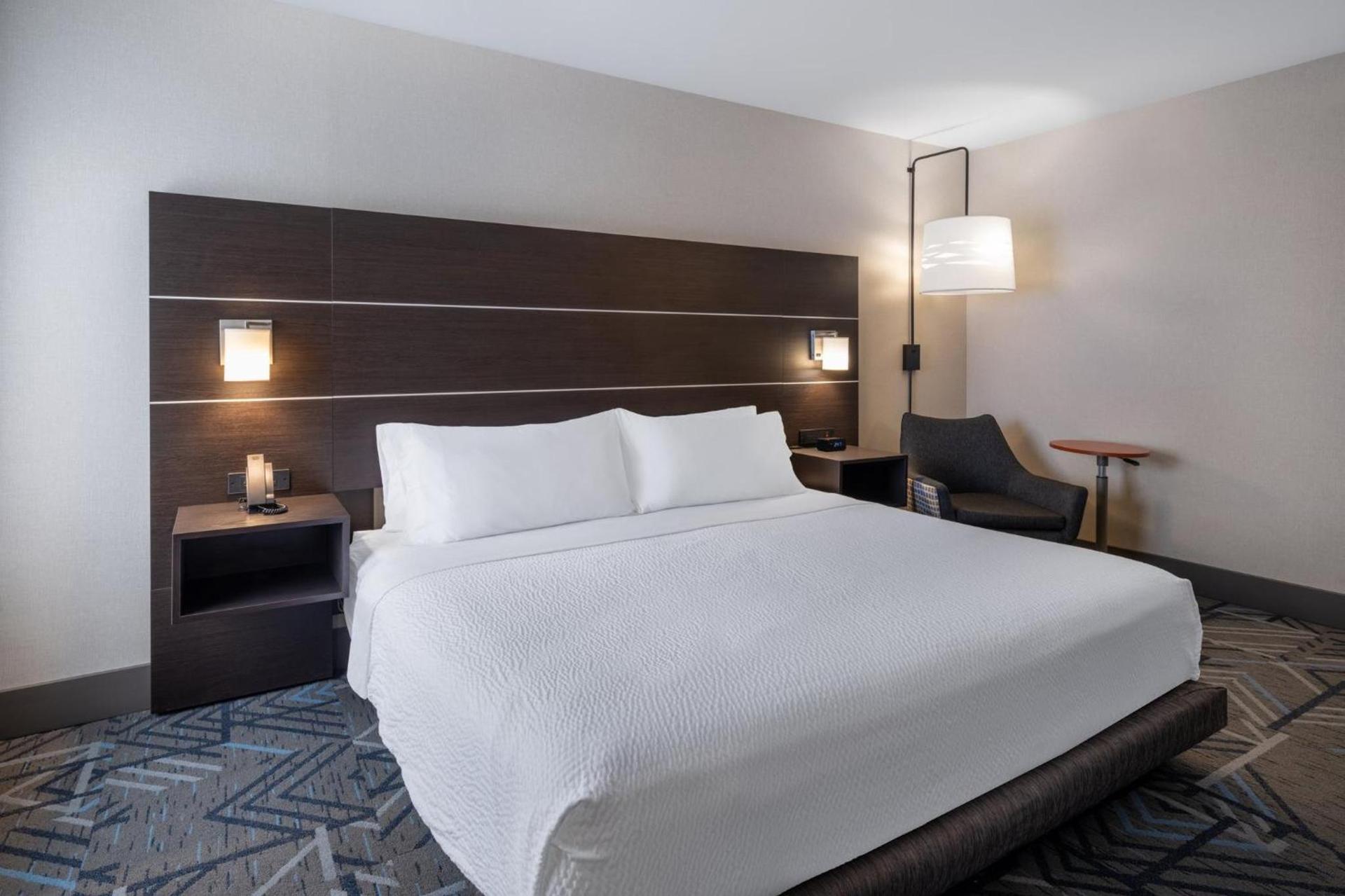 Holiday Inn Express Corydon by IHG photo 40