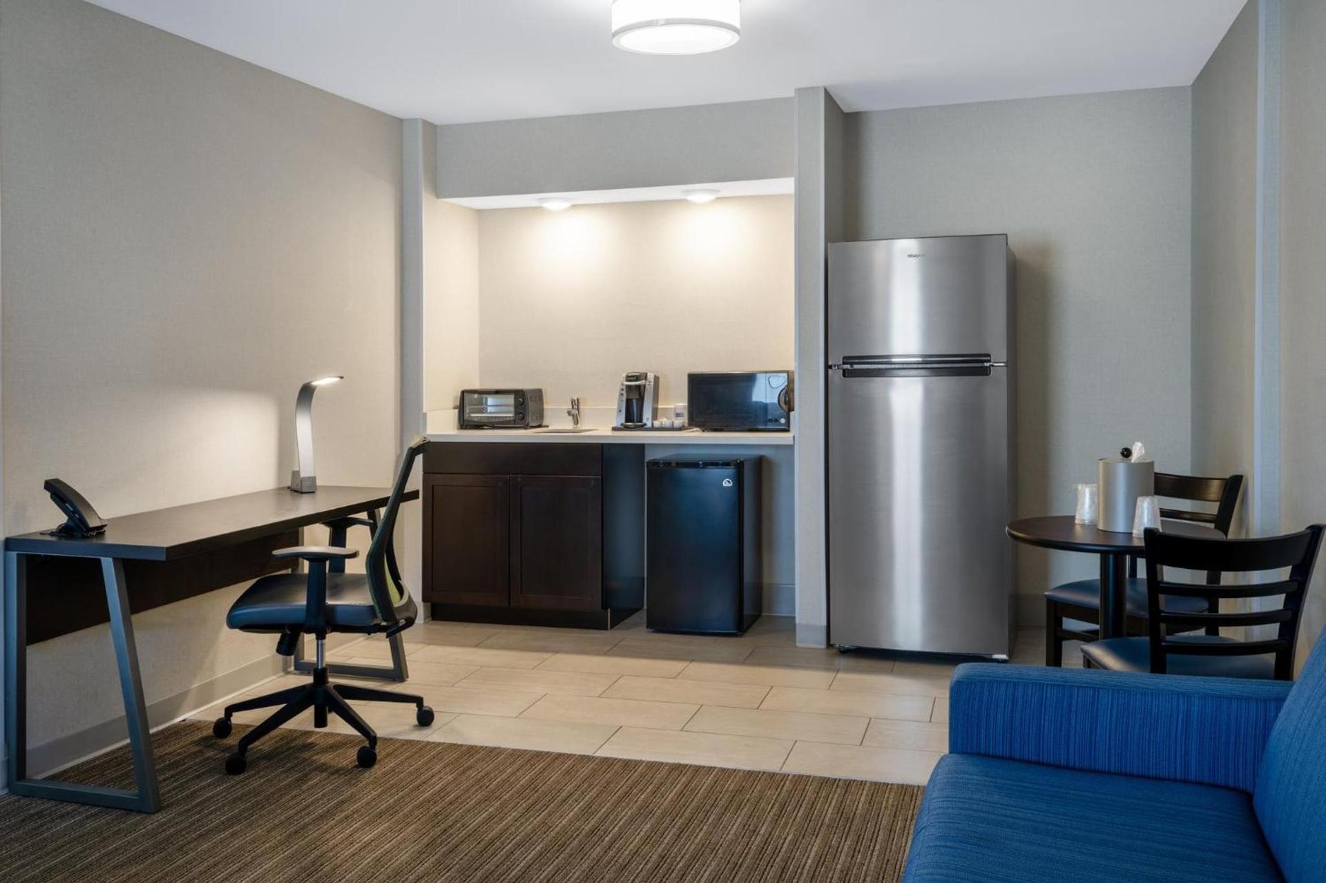 Holiday Inn Express Corydon by IHG photo 14
