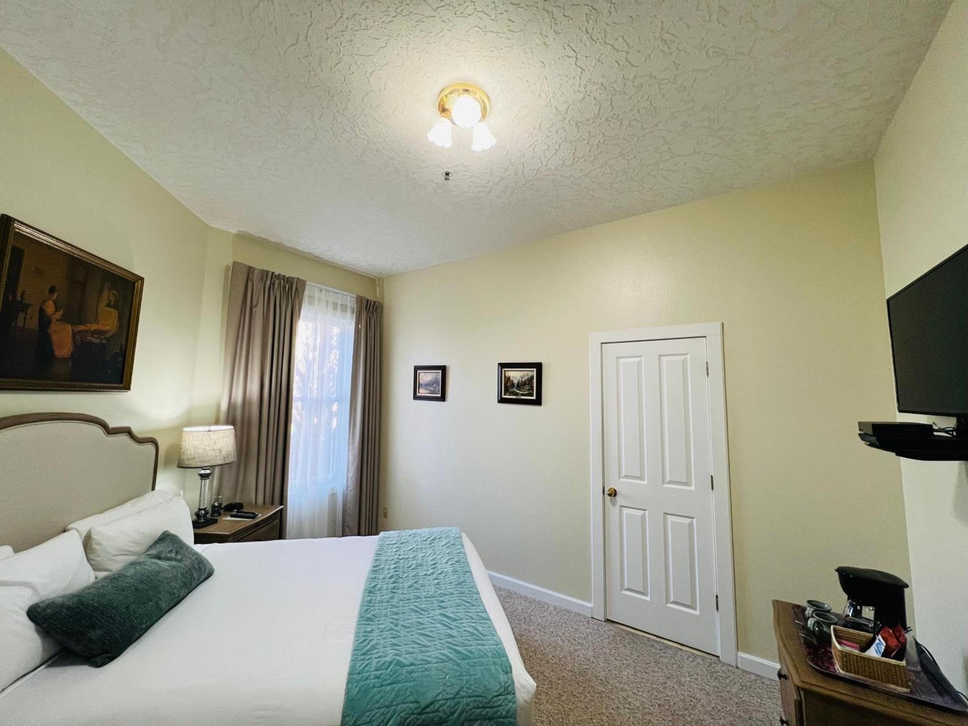 Gilbert Inn Seaside photo 46