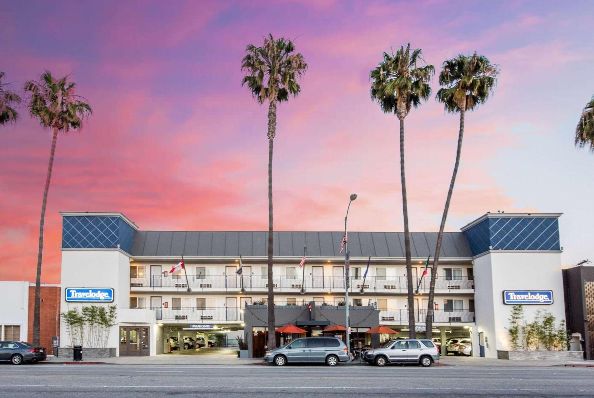 Travelodge by Wyndham Culver City photo 7