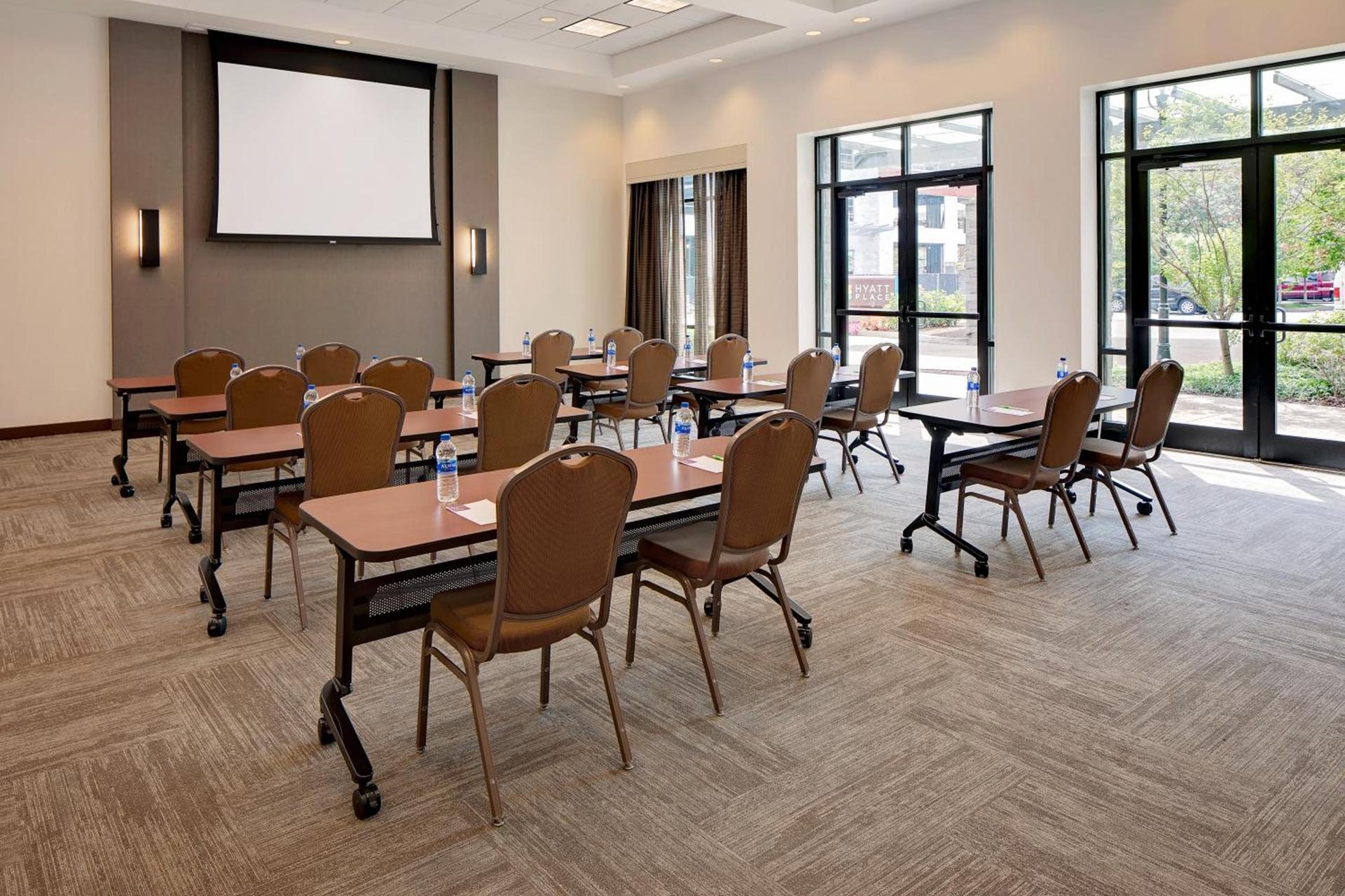 Hyatt Place Pittsburgh North Shore photo 23