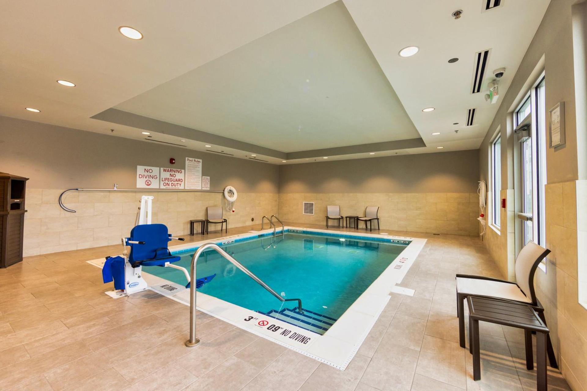 Avid Hotels - Denver Airport Area by IHG photo 7