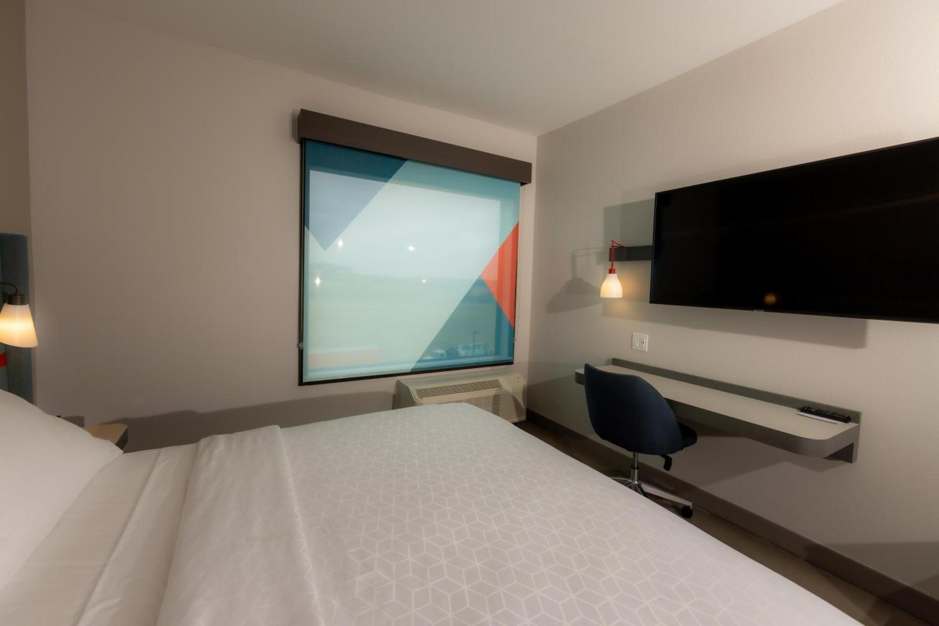 Avid Hotels - Denver Airport Area by IHG photo 20
