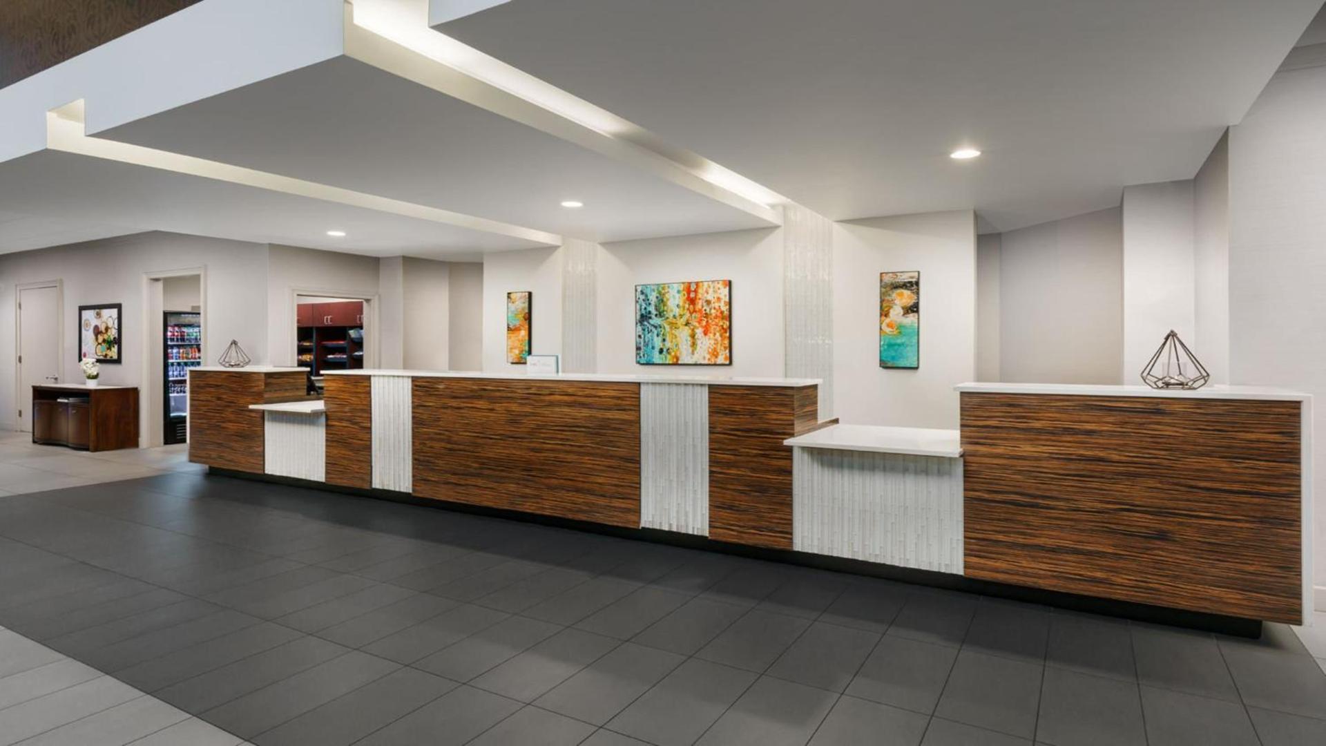 Crowne Plaza Phoenix Airport - PHX by IHG photo 96