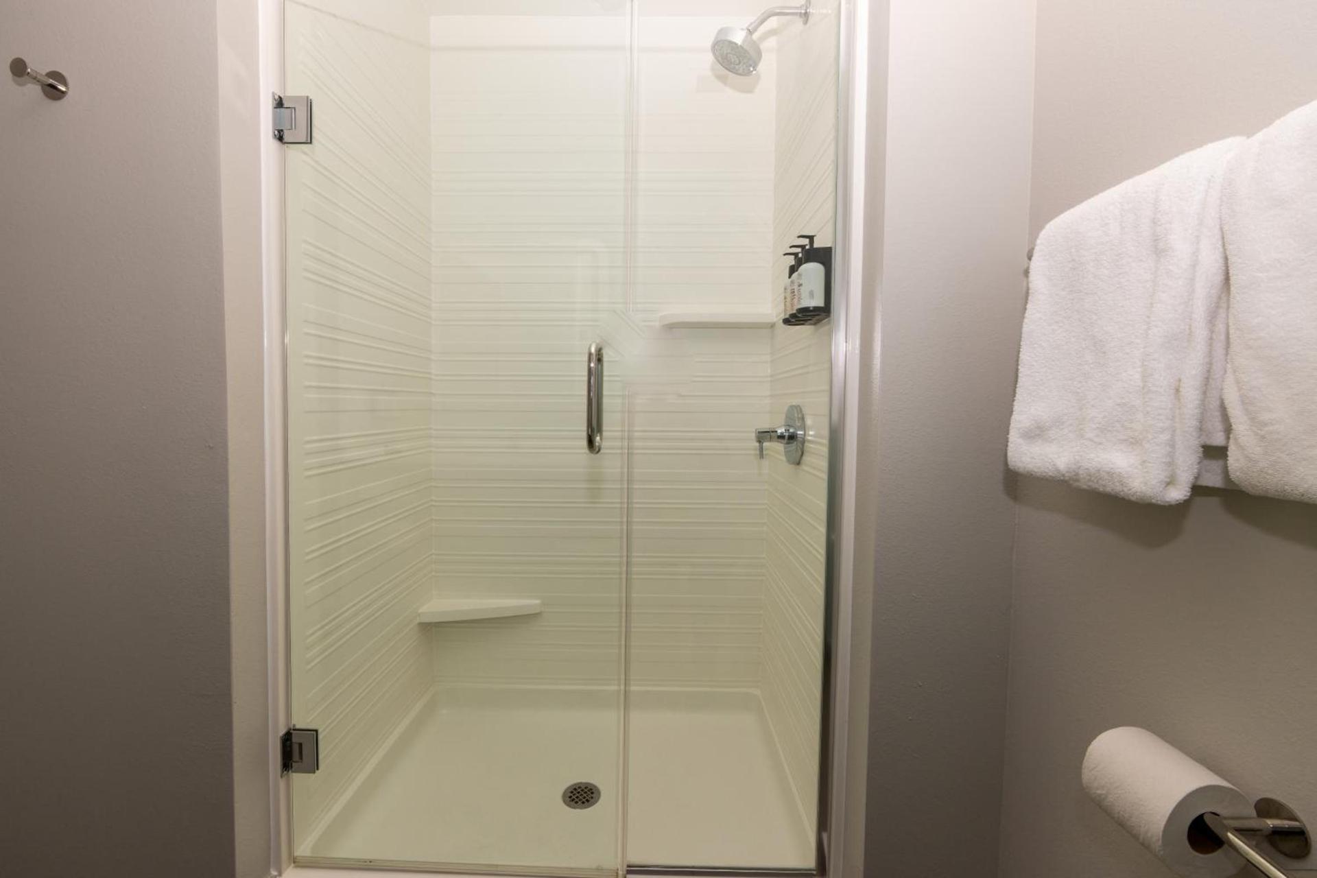 Avid Hotels - Denver Airport Area by IHG photo 26