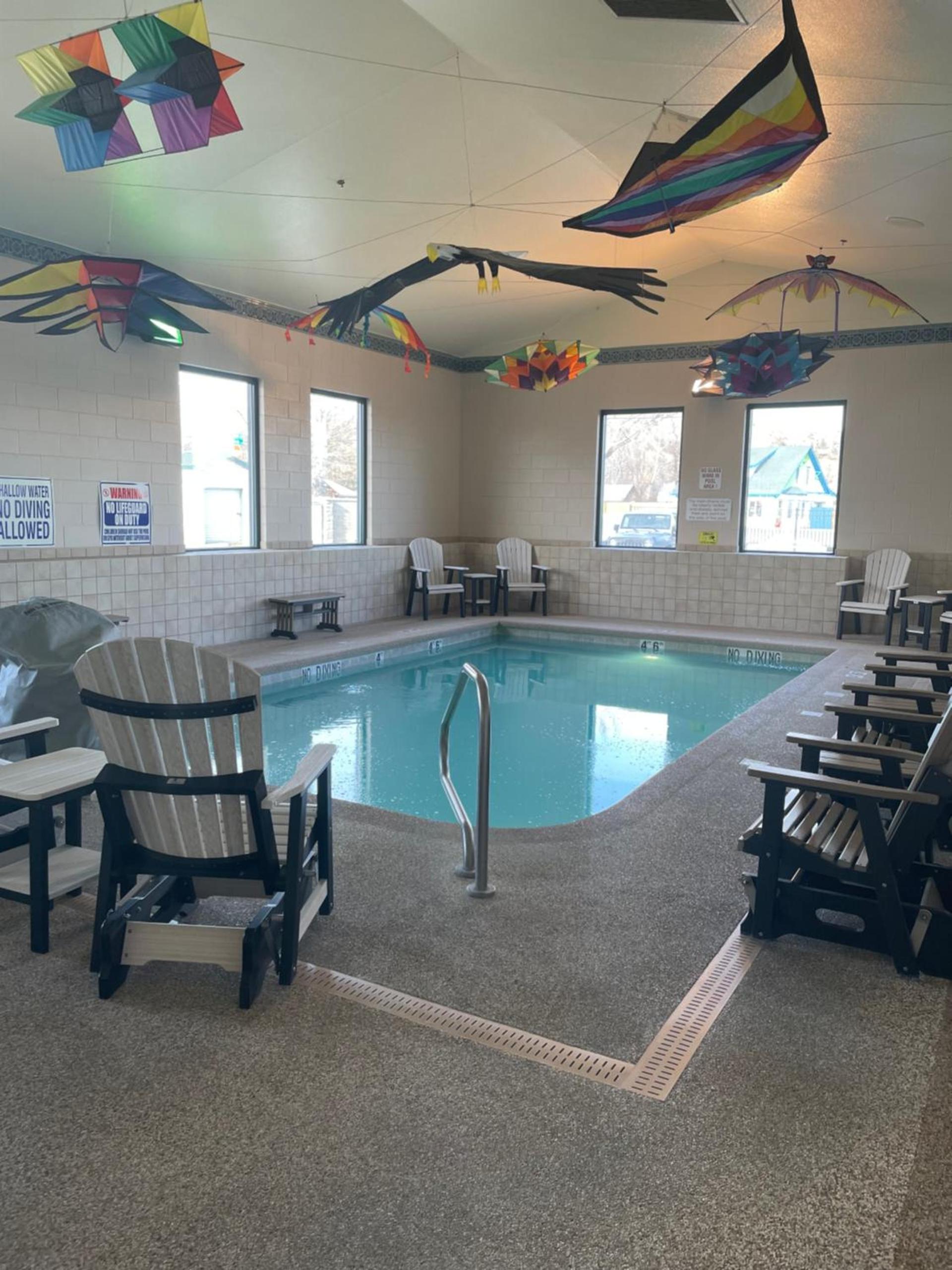 Boothill Inn and Suites photo 36