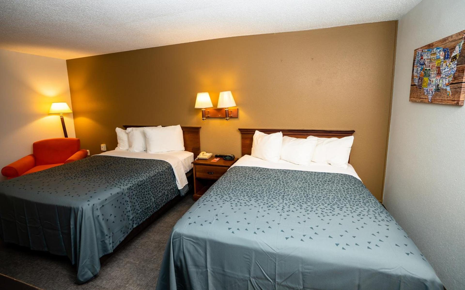 Econo Lodge photo 27