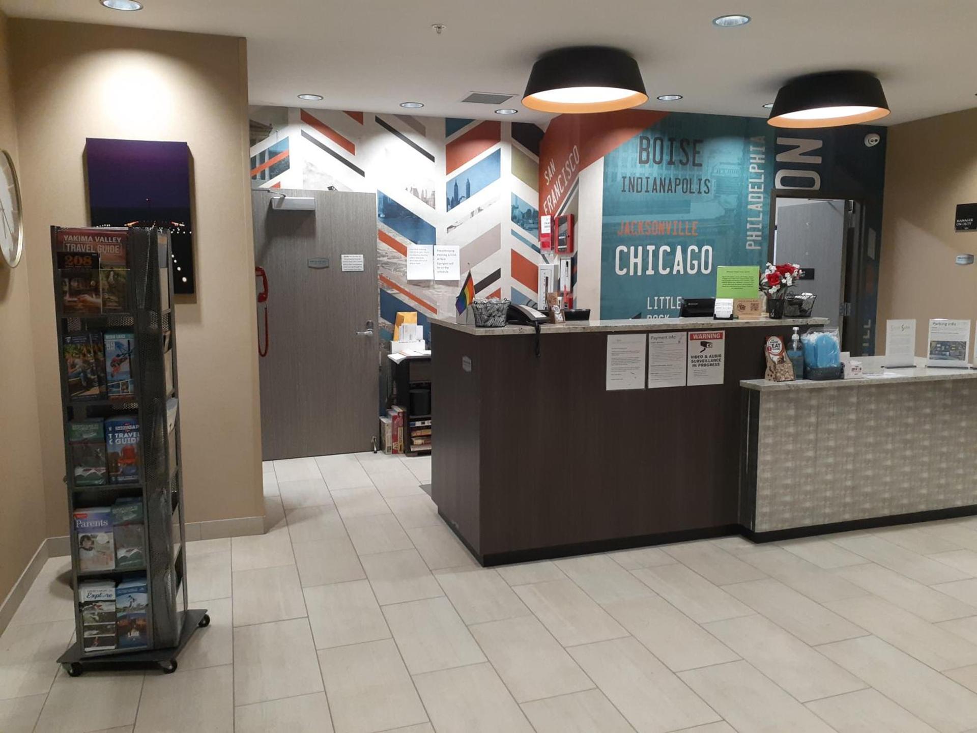 Simple Suites Boise Airport photo 14