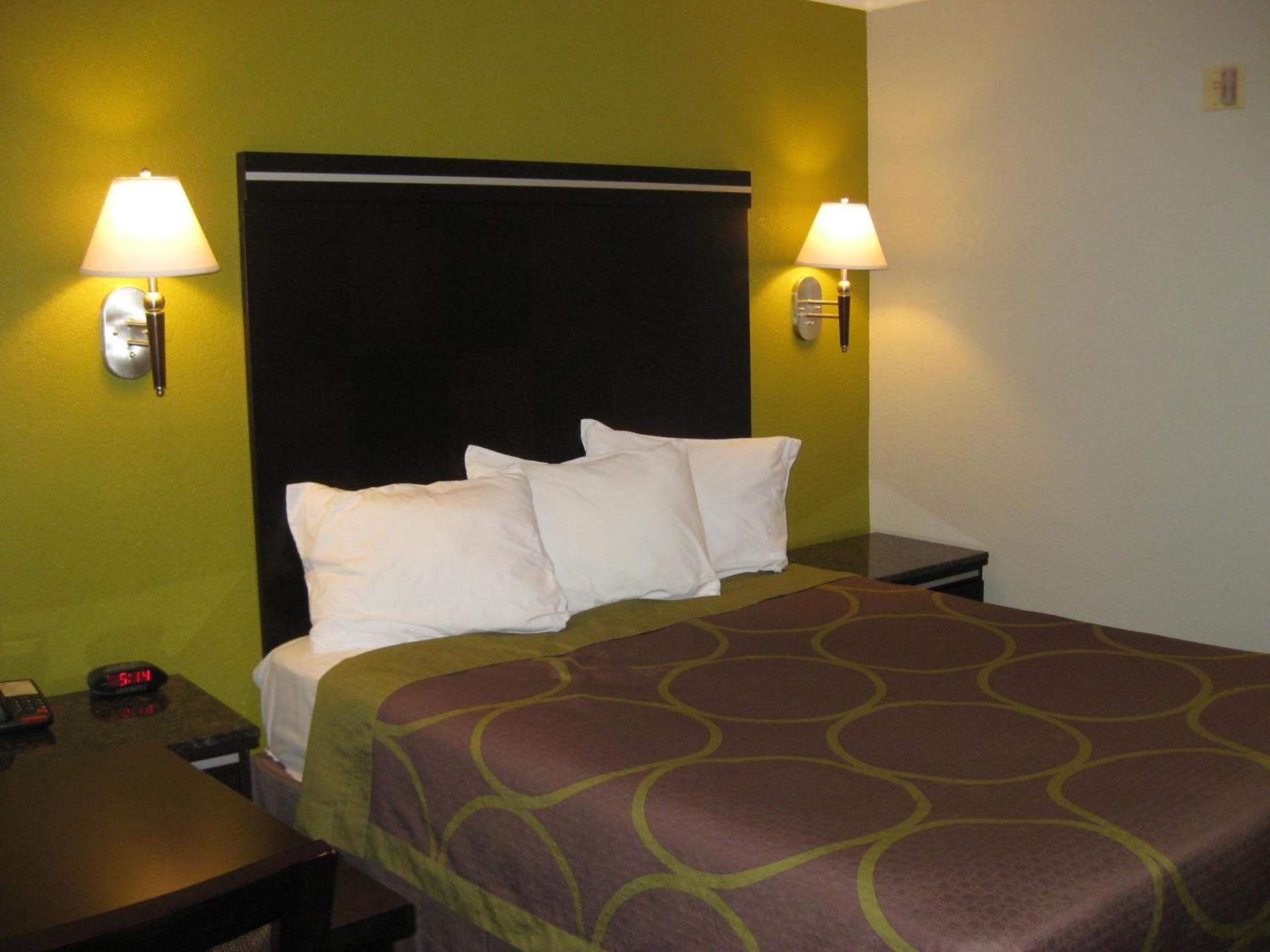 Super 8 by Wyndham Inglewood/LAX/LA Airport photo 34