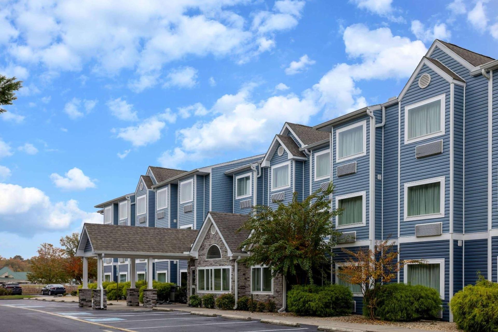 Microtel Inn and Suites - Salisbury photo 3