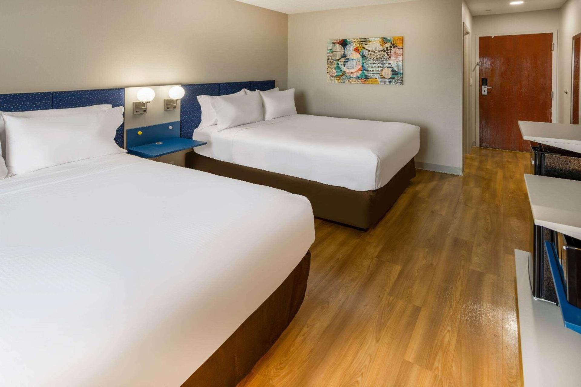 Microtel Inn and Suites - Salisbury photo 13