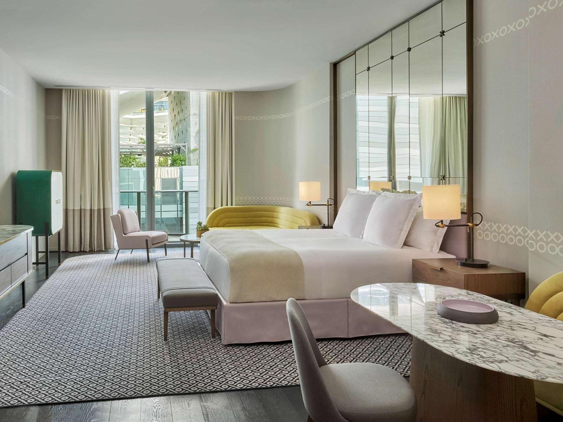 SLS LUX Brickell photo 55