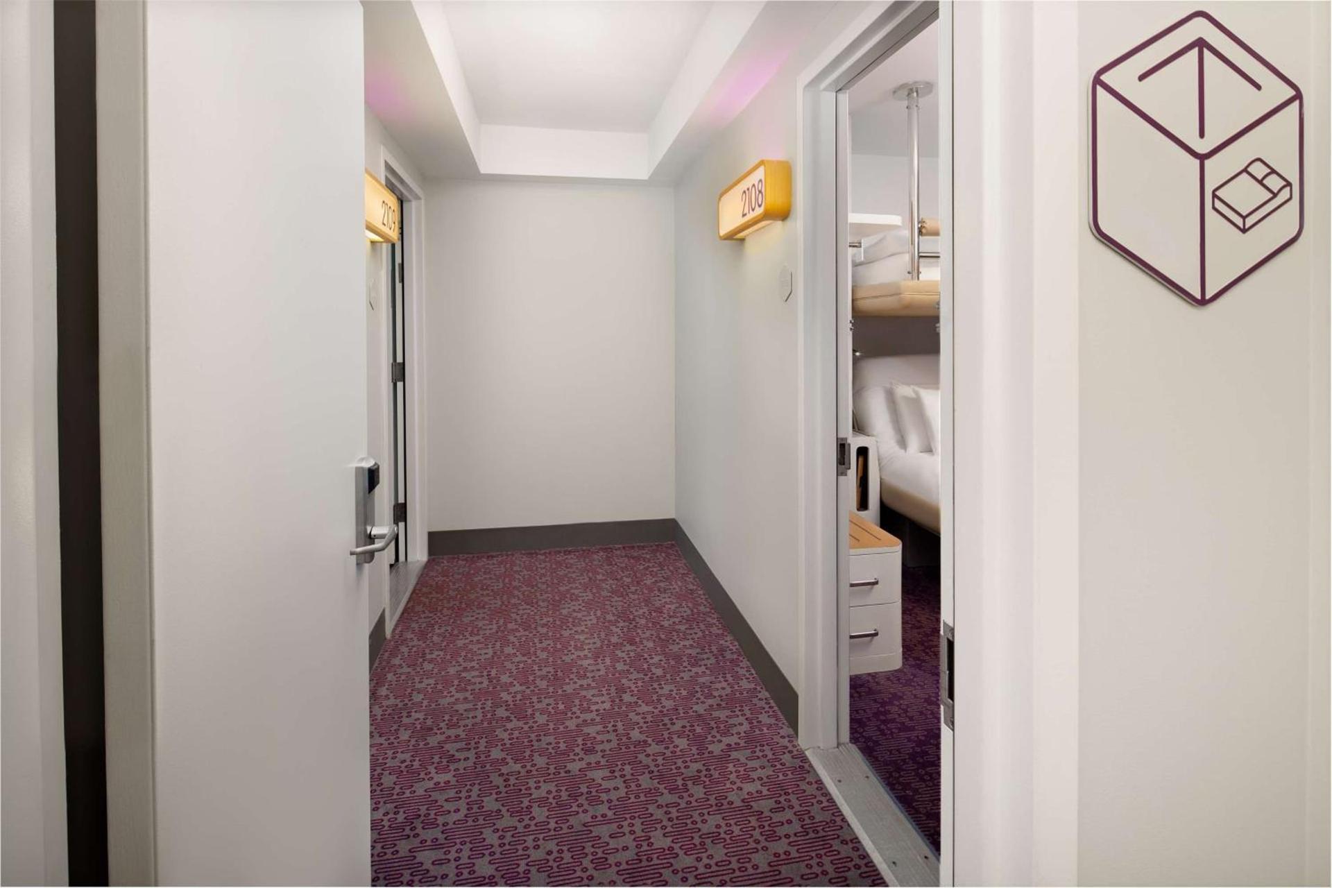 YOTEL New York Times Square photo 18