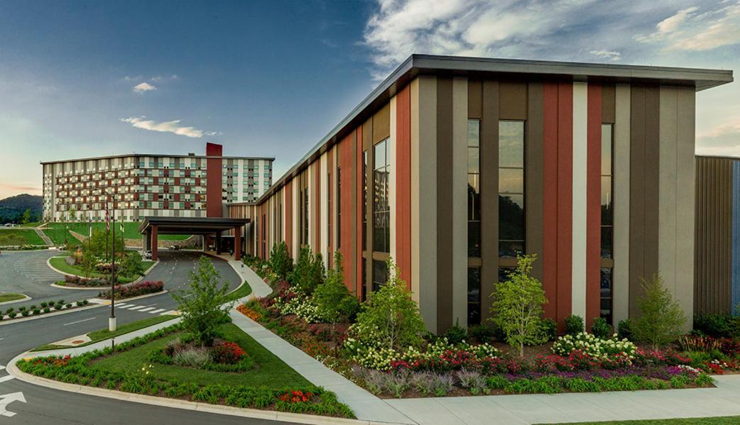 Harrah's Cherokee Valley River Hotel & Casino - A Caesars Rewards Destination photo 4