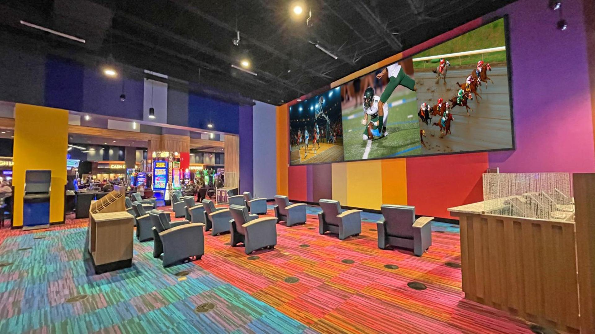 Harrah's Cherokee Valley River Hotel & Casino - A Caesars Rewards Destination photo 6