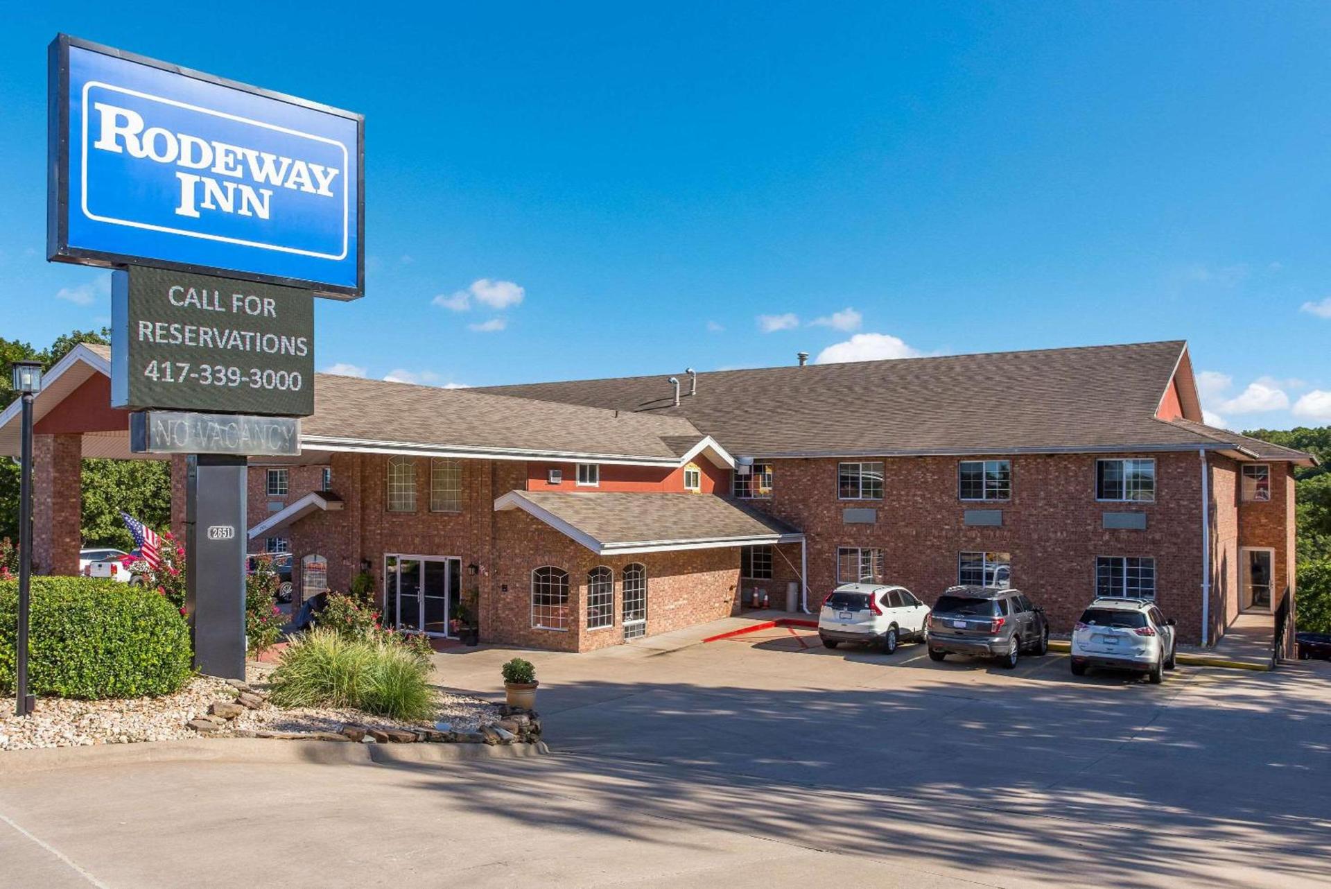 Rodeway Inn Branson, Brick House photo 4
