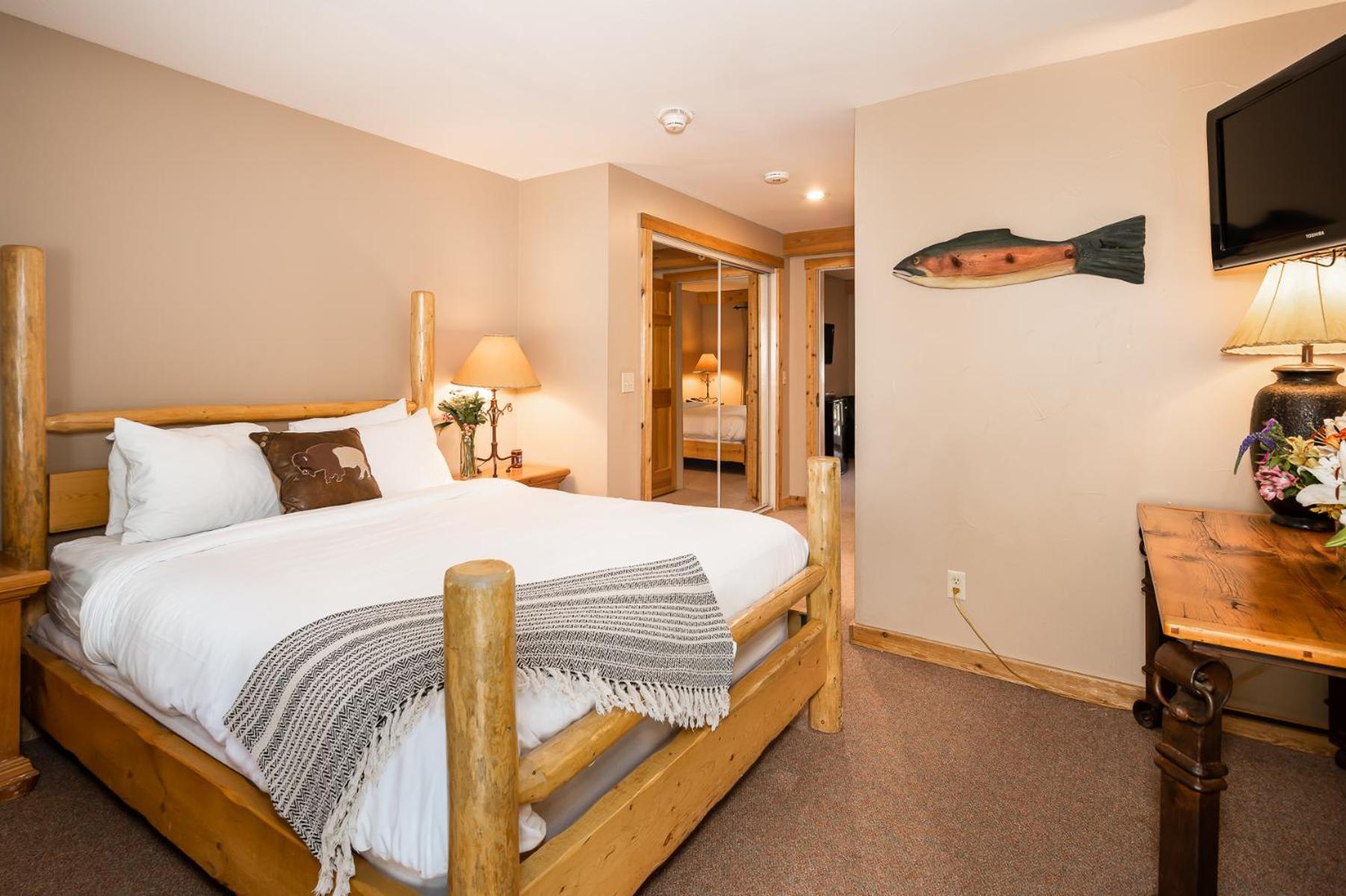 Rainbow Ranch Lodge photo 25