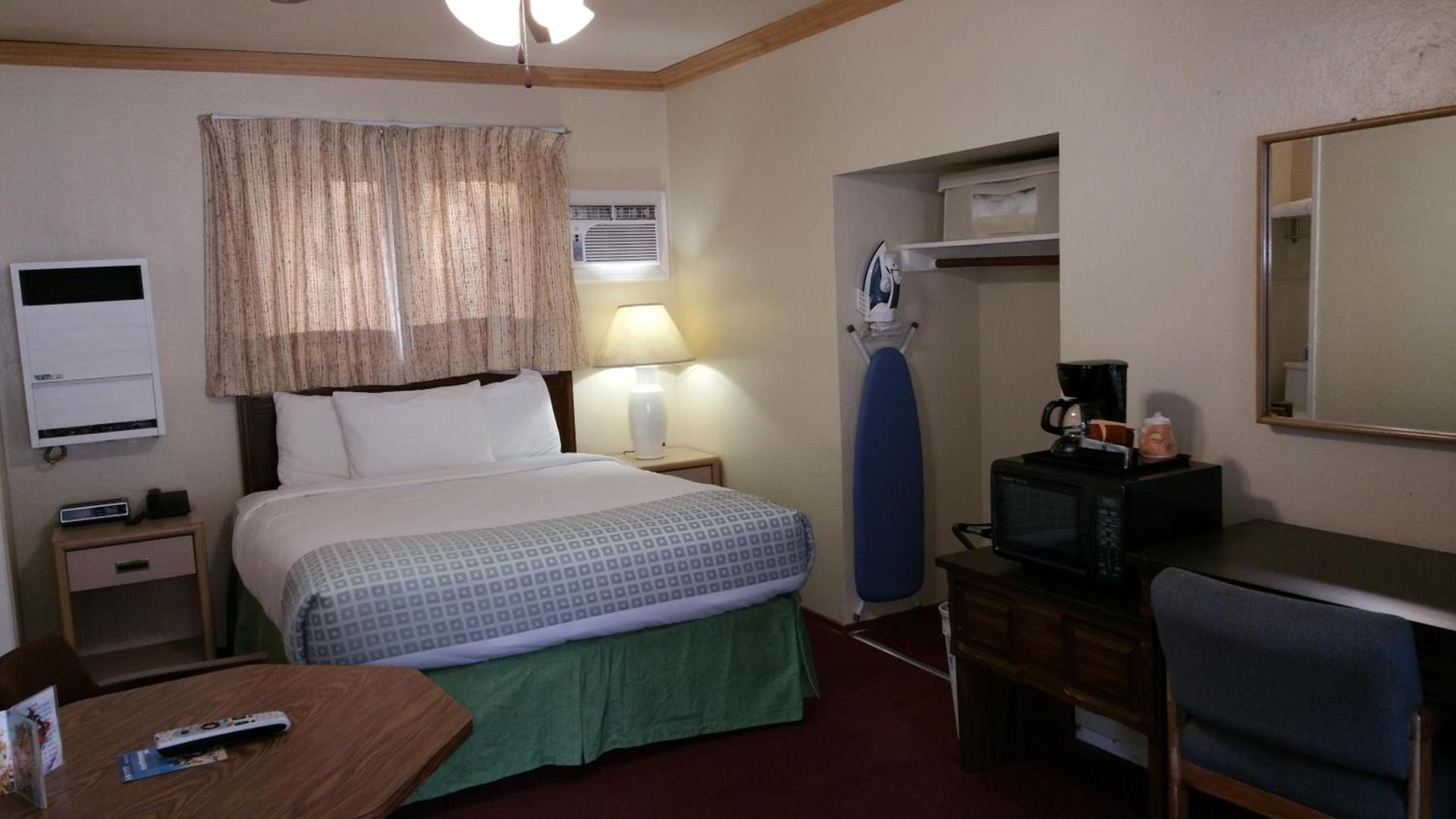 El Dorado Motel photo 68