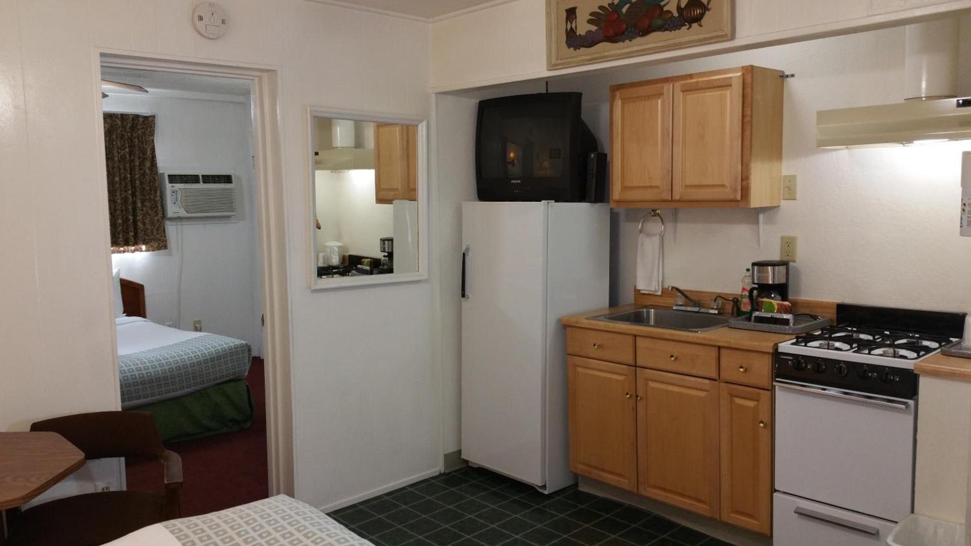El Dorado Motel photo 67