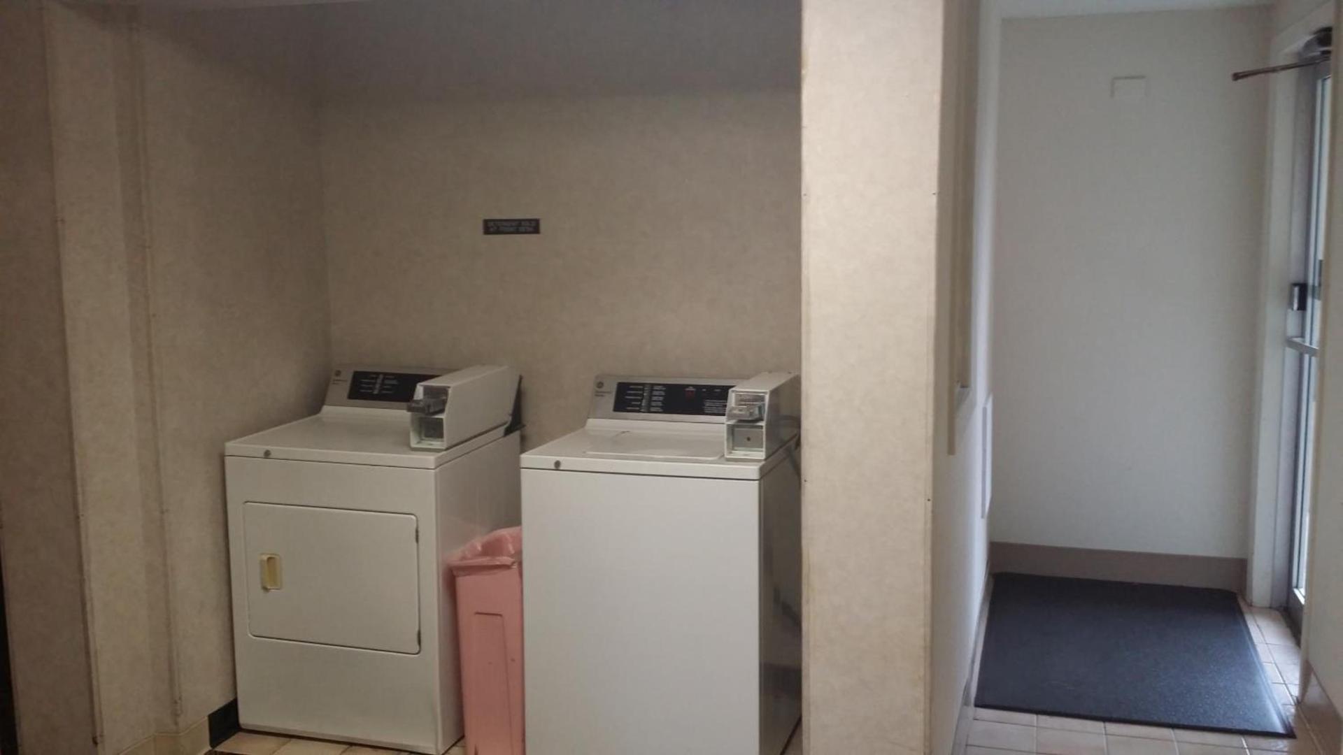 Baymont by Wyndham Cookeville photo 33