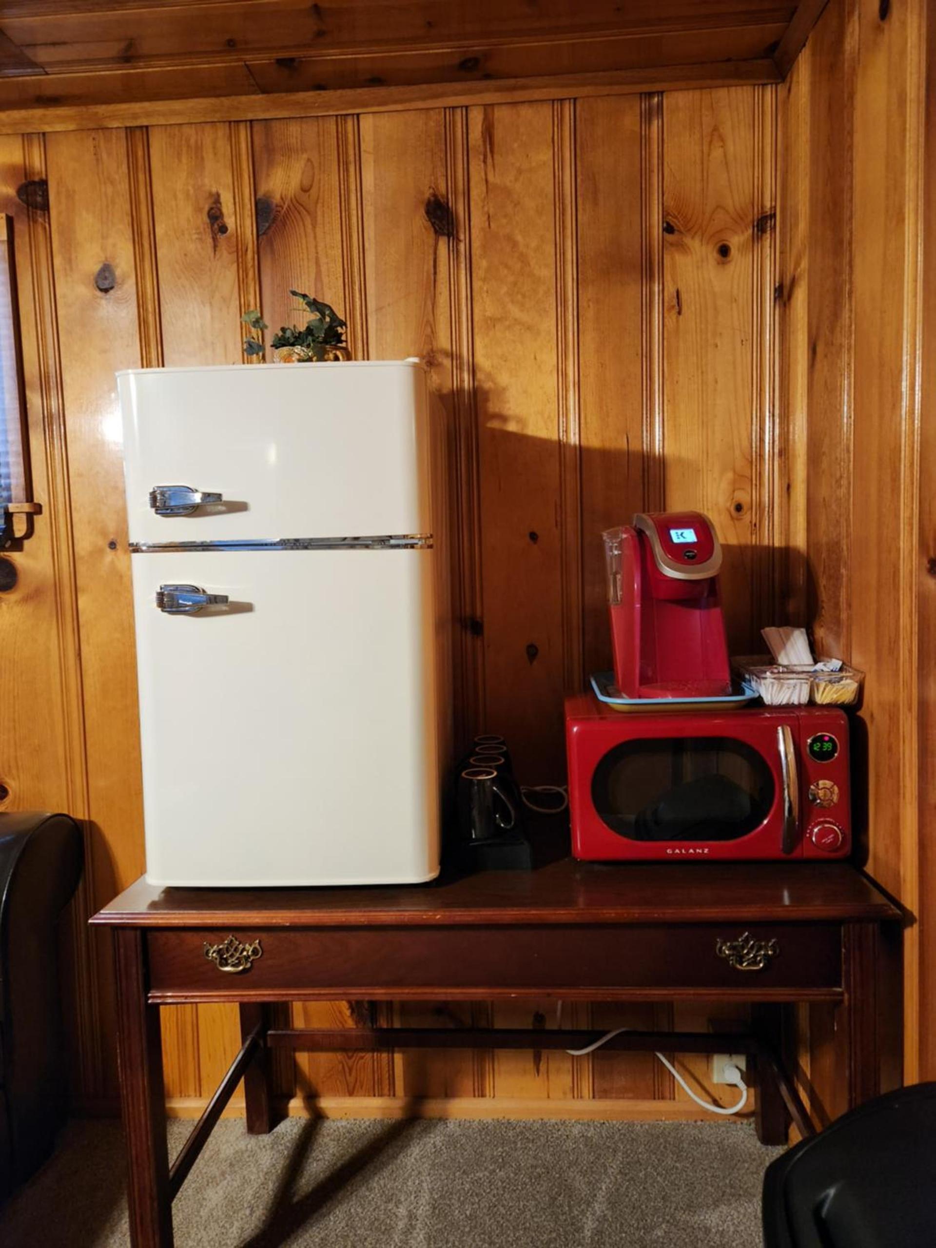 Eagle Nest Fly Shack & Lodge photo 12