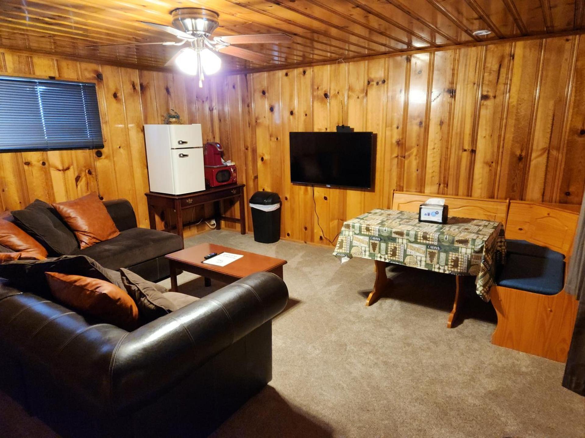 Eagle Nest Fly Shack & Lodge photo 6