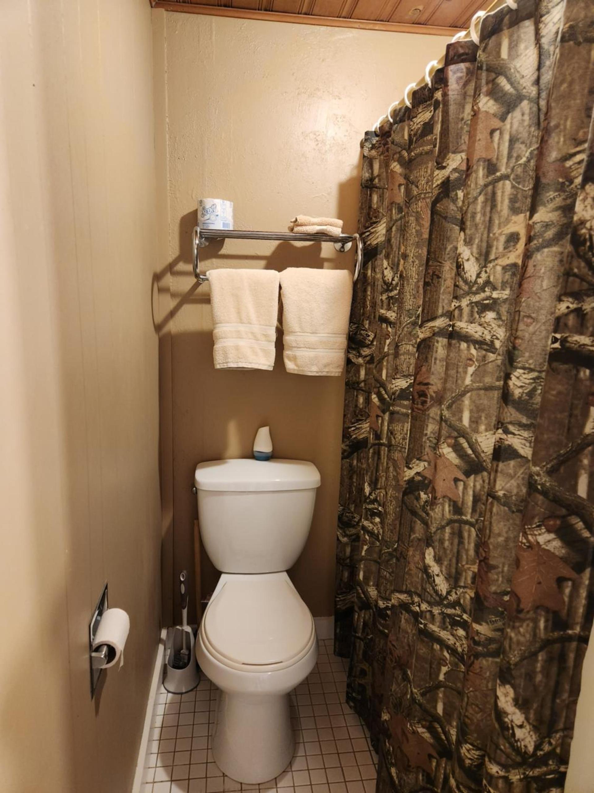 Eagle Nest Fly Shack & Lodge photo 13