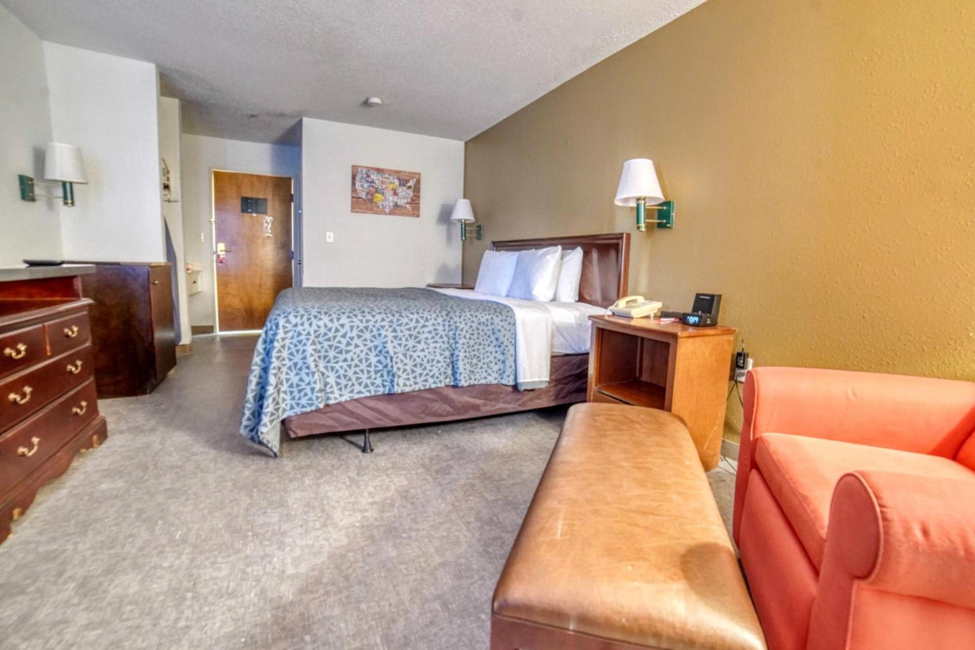 Econo Lodge photo 3