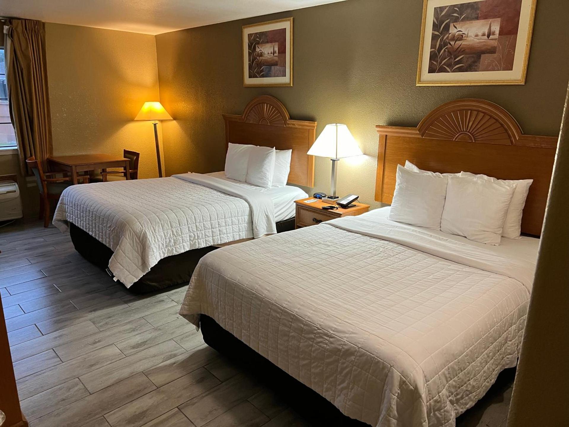 Americas Best Value Inn Pharr/McAllen photo 8