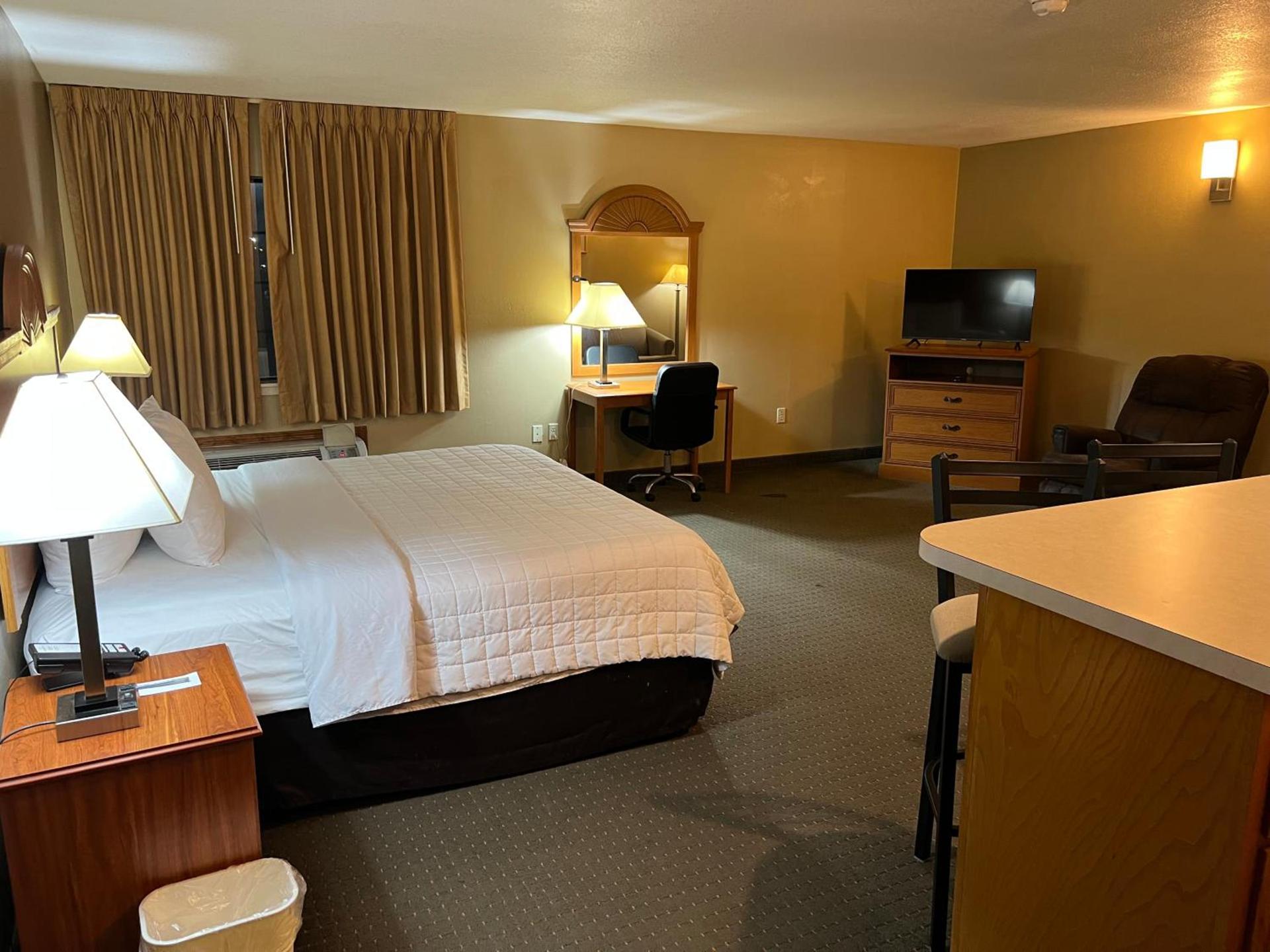 Americas Best Value Inn Pharr/McAllen photo 34