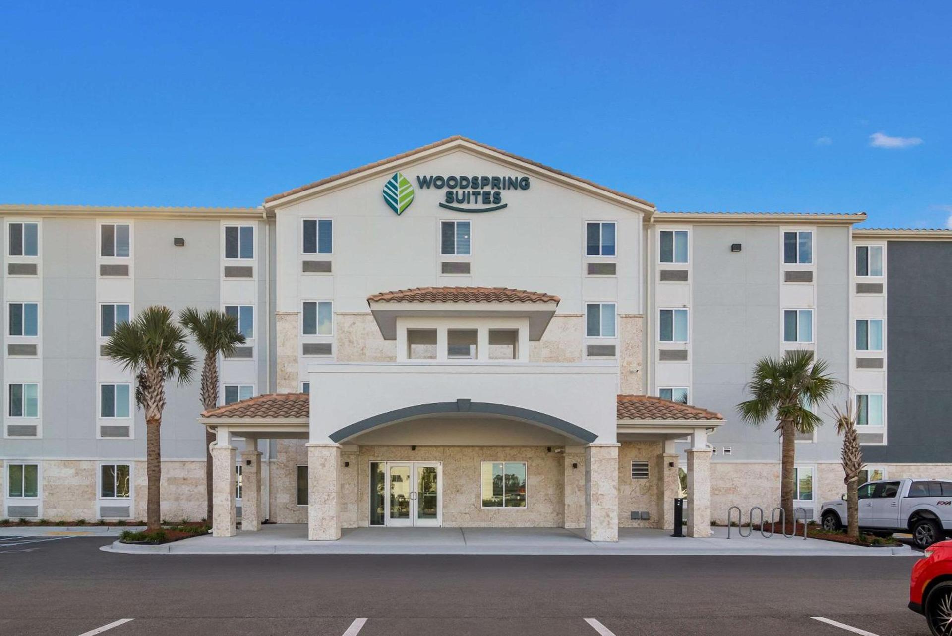 WoodSpring Suites Jacksonville - South photo 1