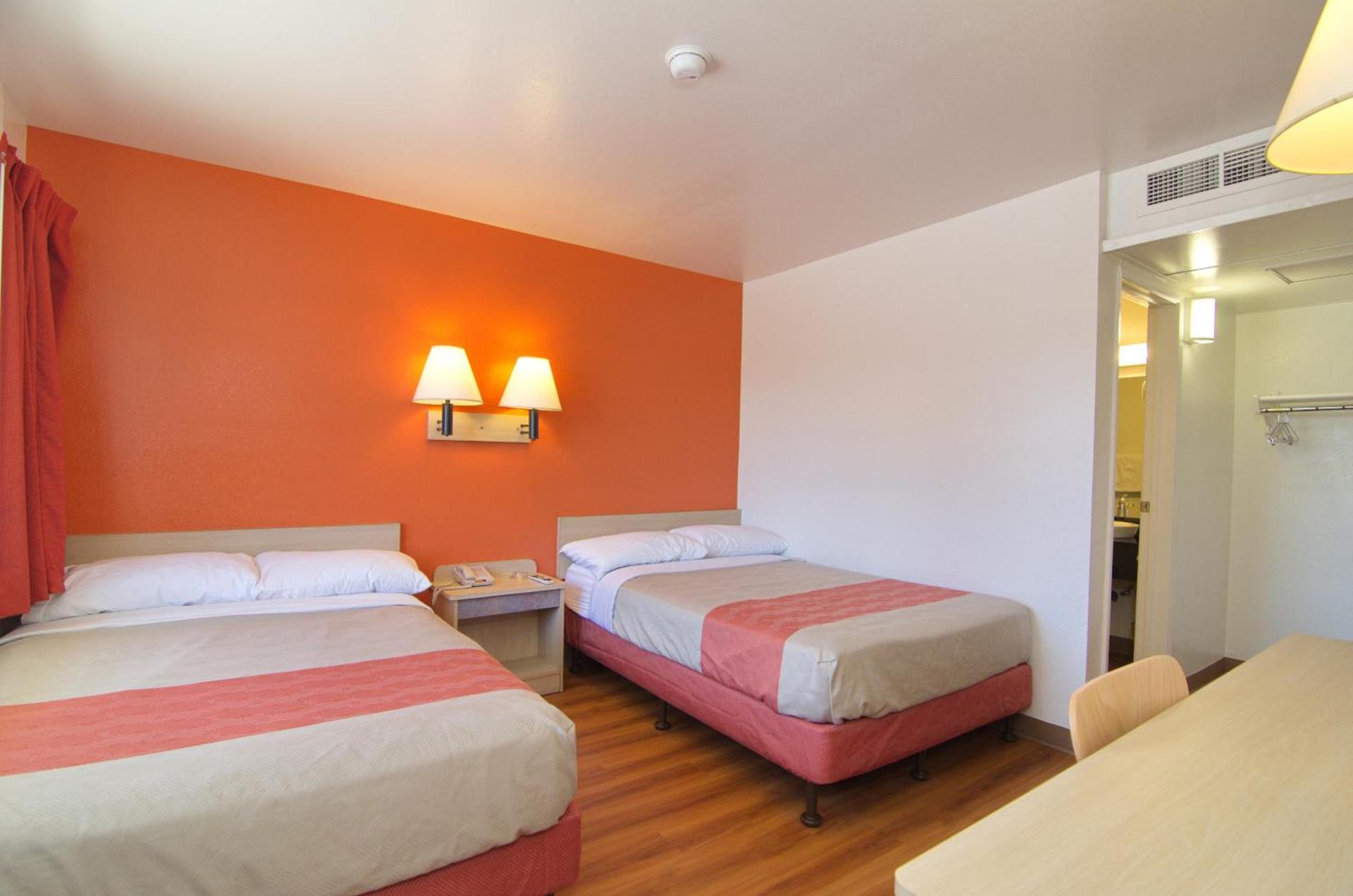Motel 6-Indio, CA - Palm Springs photo 13