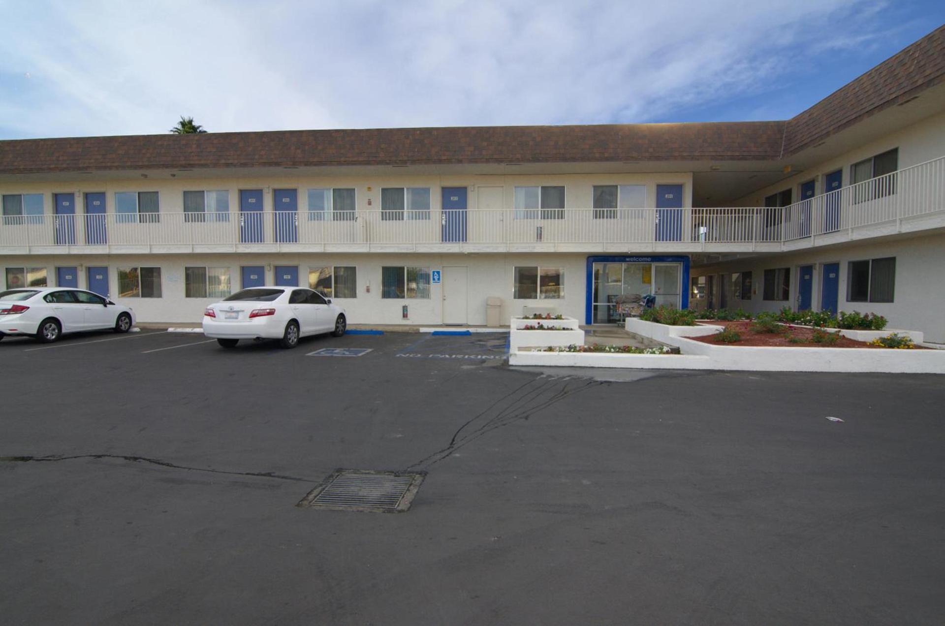 Motel 6-Indio, CA - Palm Springs photo 8