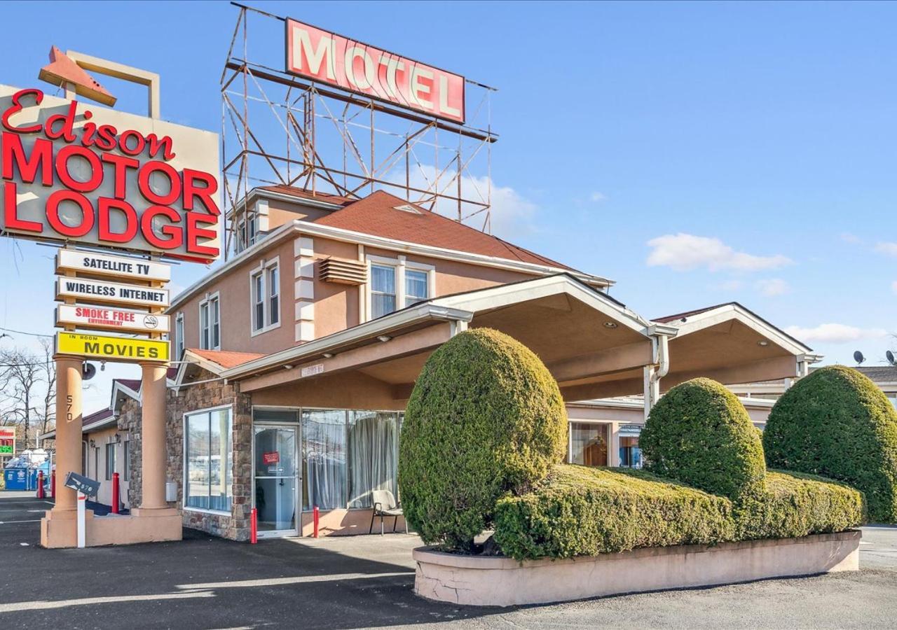 Edison Motor Lodge photo 1