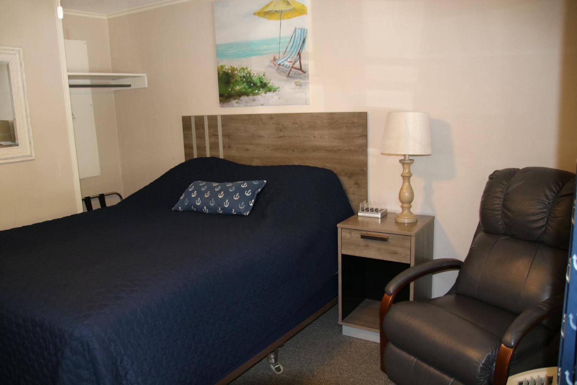 West Winds Motel & Cottages photo 82