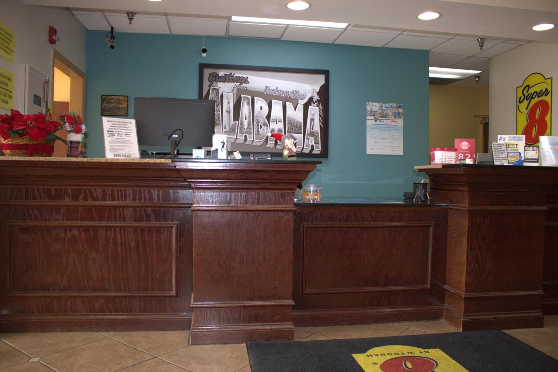 Super 8 by Wyndham Rainsville photo 40