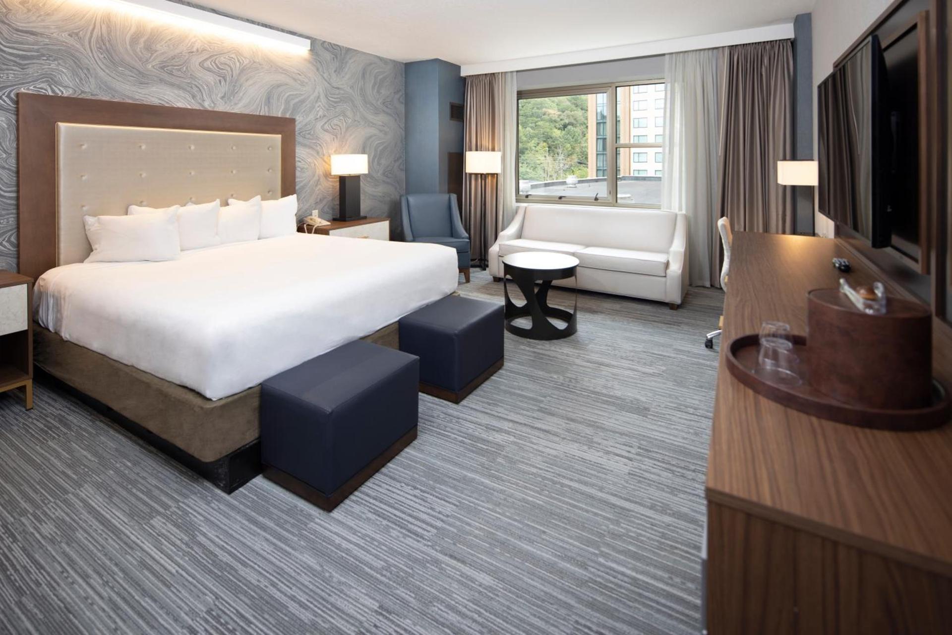 Harrah's Cherokee Casino Resort - A Caesars Rewards Destination photo 23