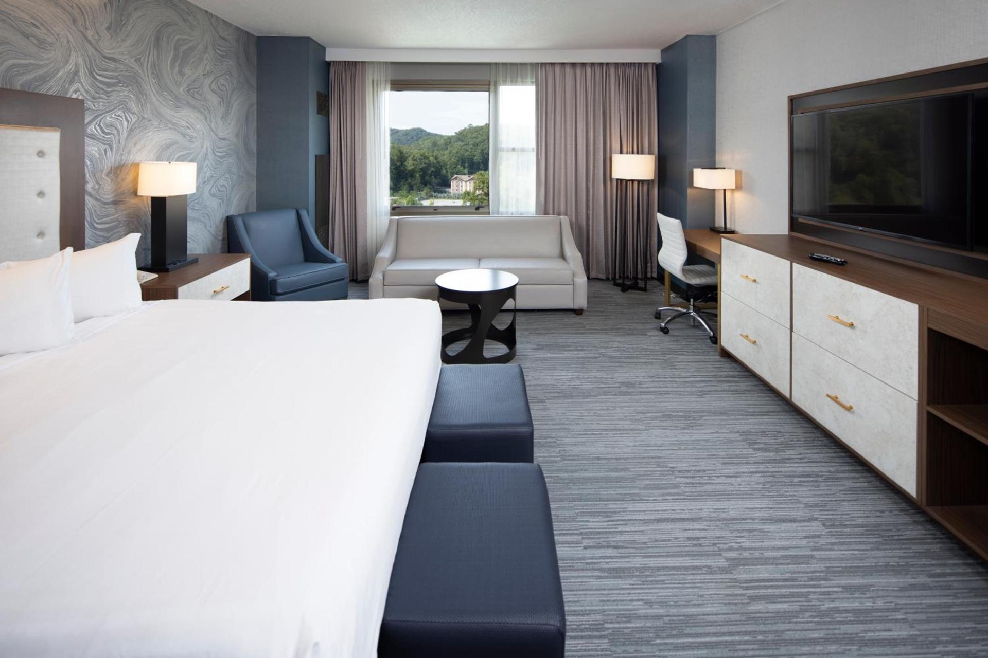 Harrah's Cherokee Casino Resort - A Caesars Rewards Destination photo 26
