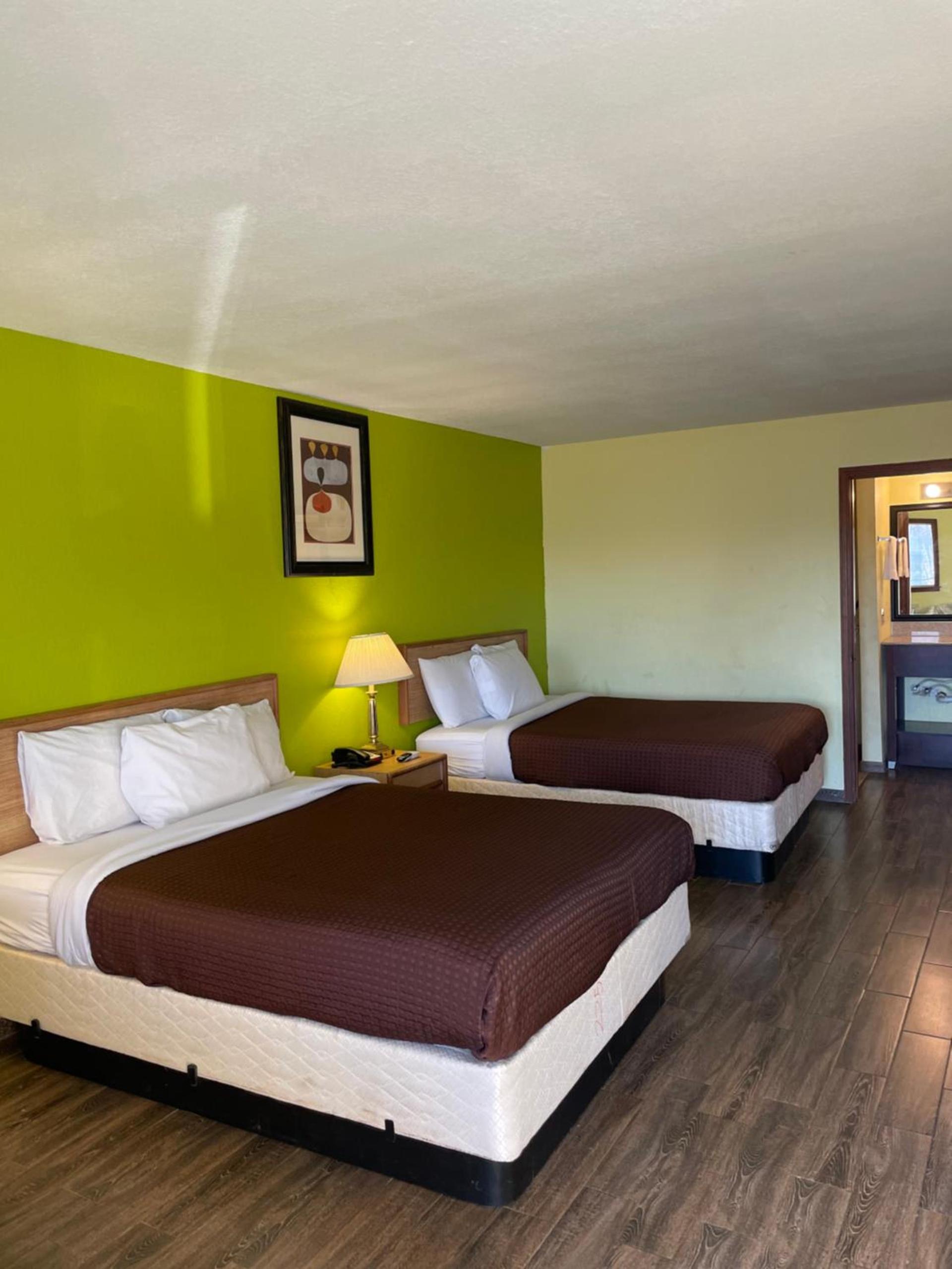 Linder Motor Lodge photo 10