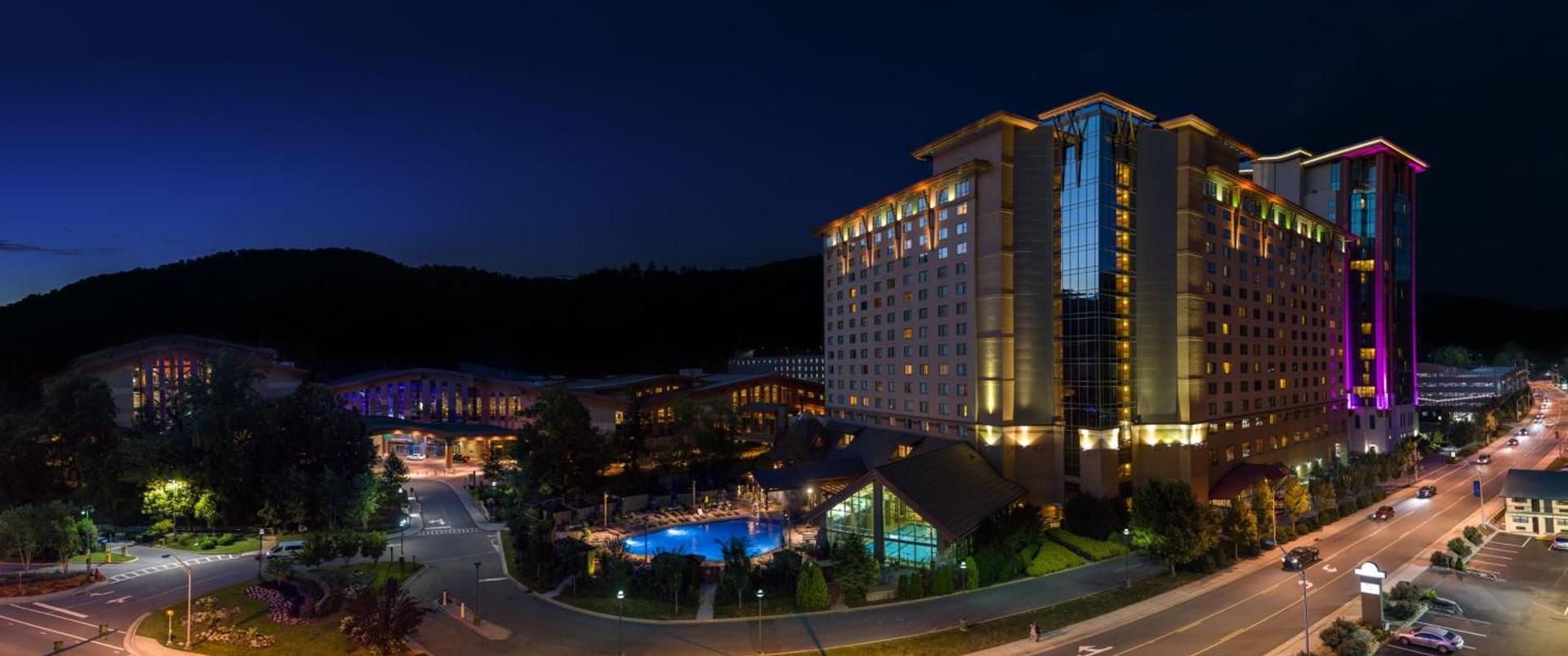 Harrah's Cherokee Casino Resort - A Caesars Rewards Destination photo 35