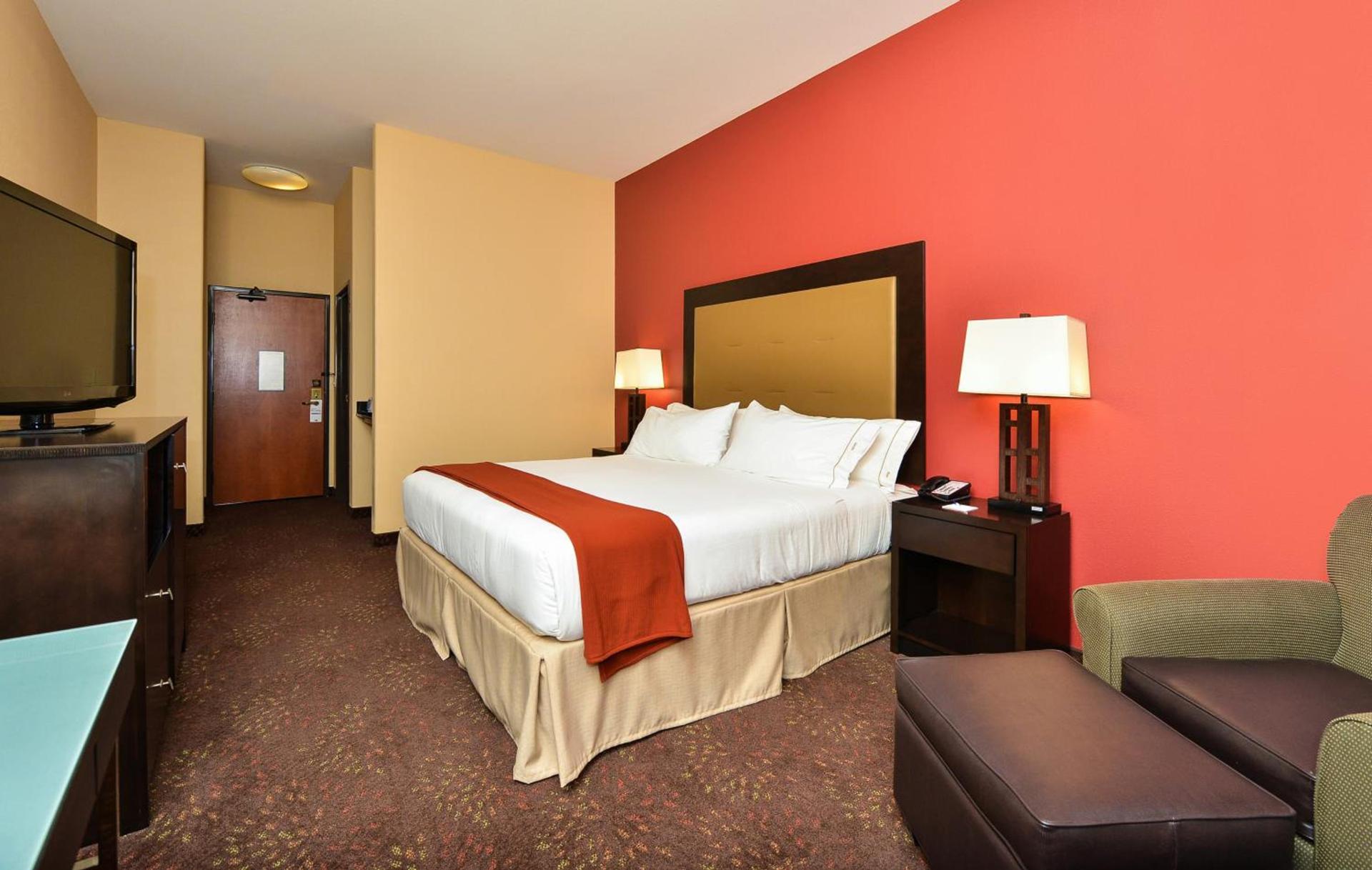Holiday Inn Express Vancouver North by IHG photo 8